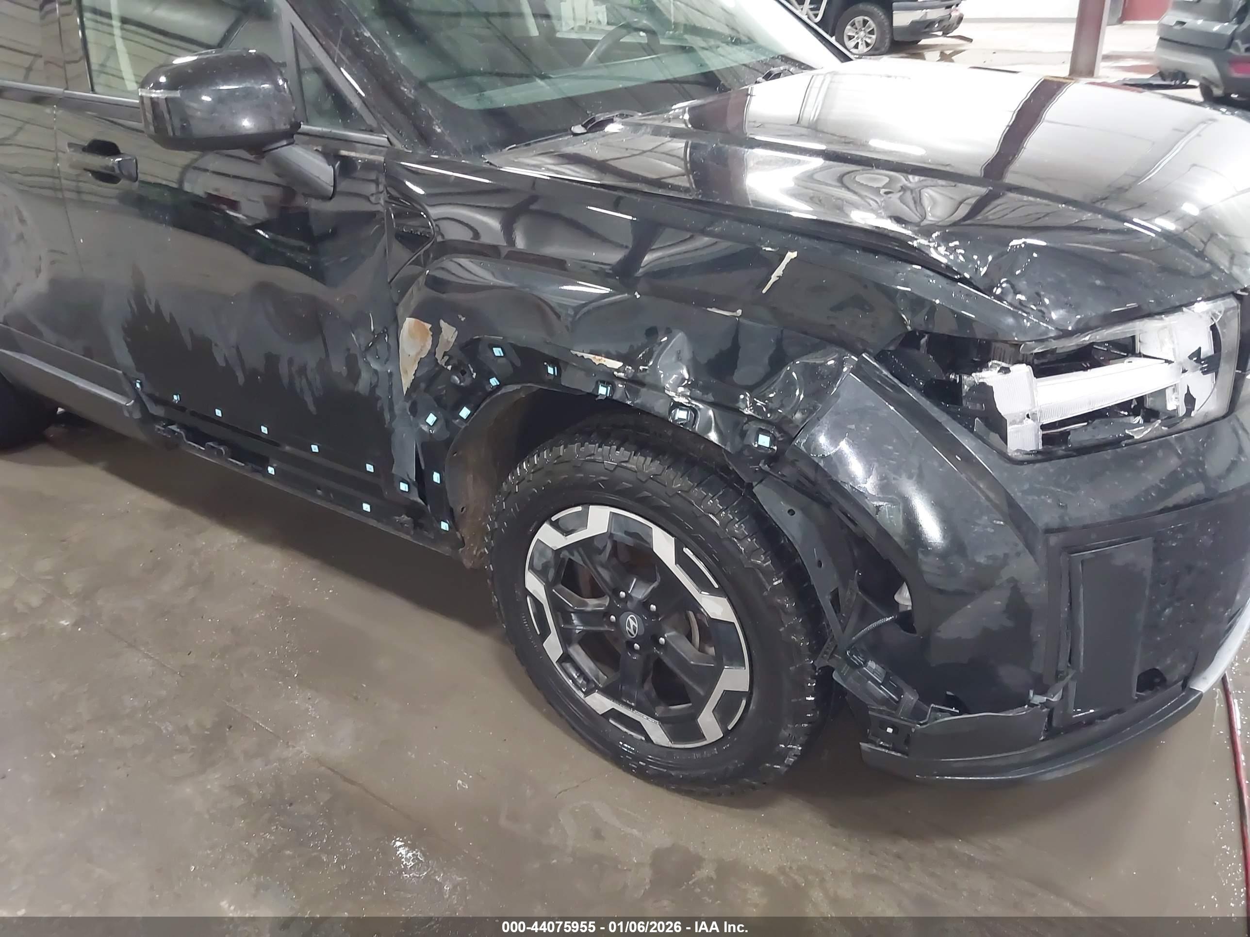 HYUNDAI SANTA image 6