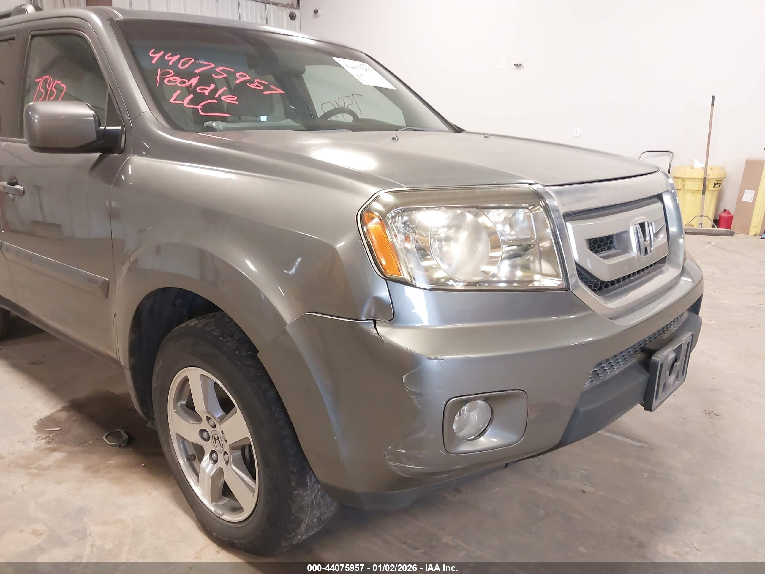 HONDA PILOT image 6