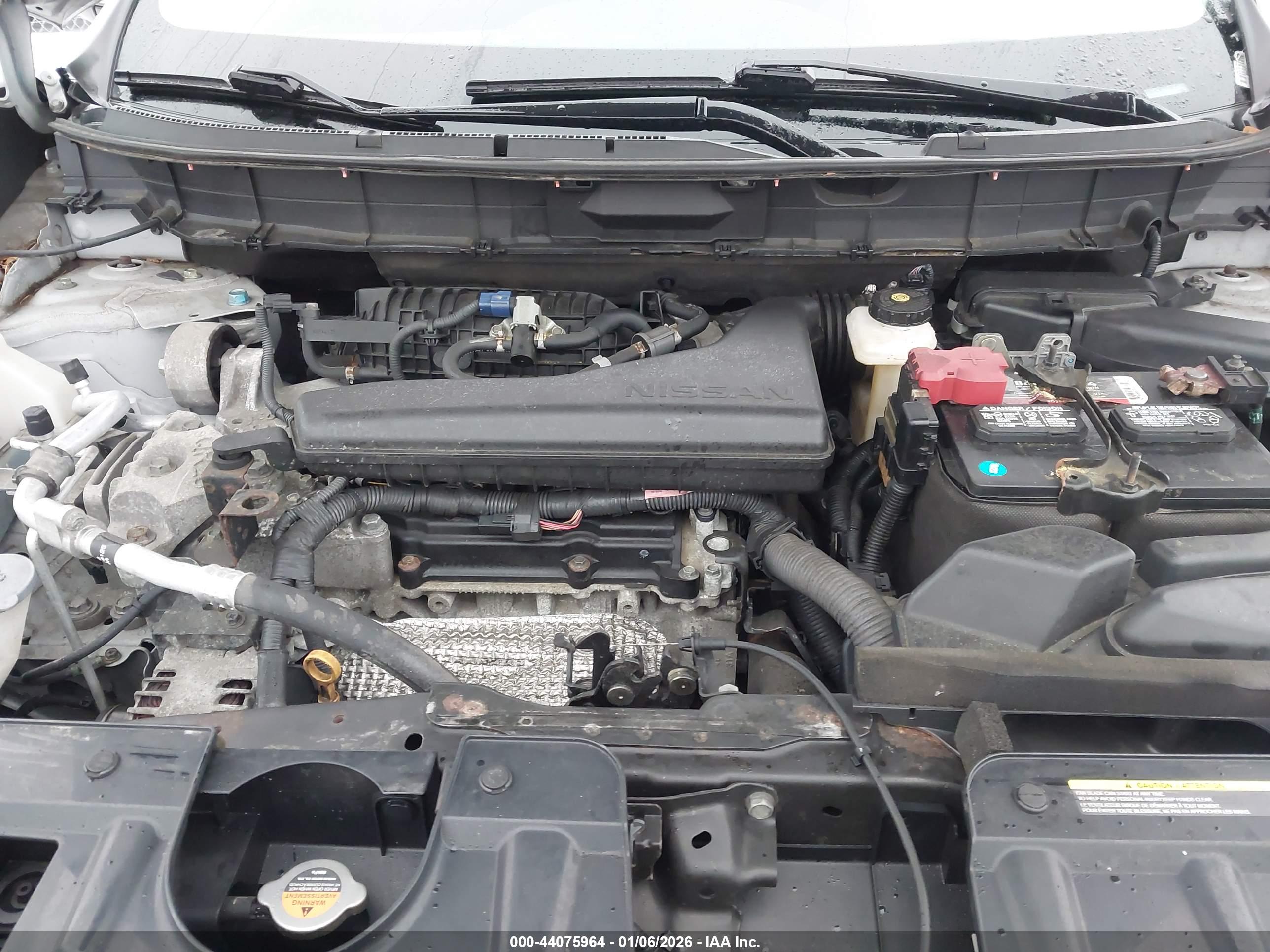 NISSAN ROGUE image 10
