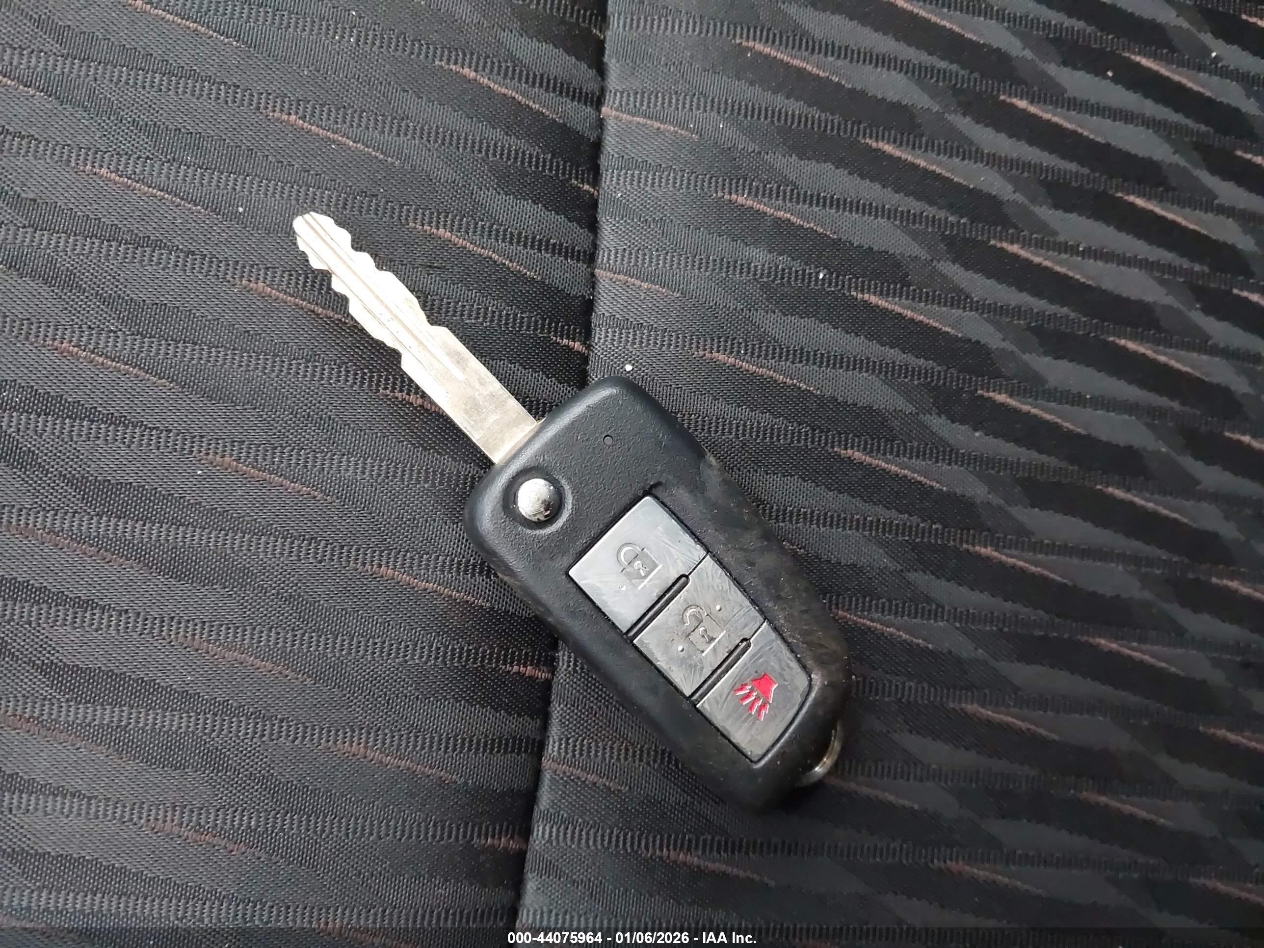 NISSAN ROGUE image 11