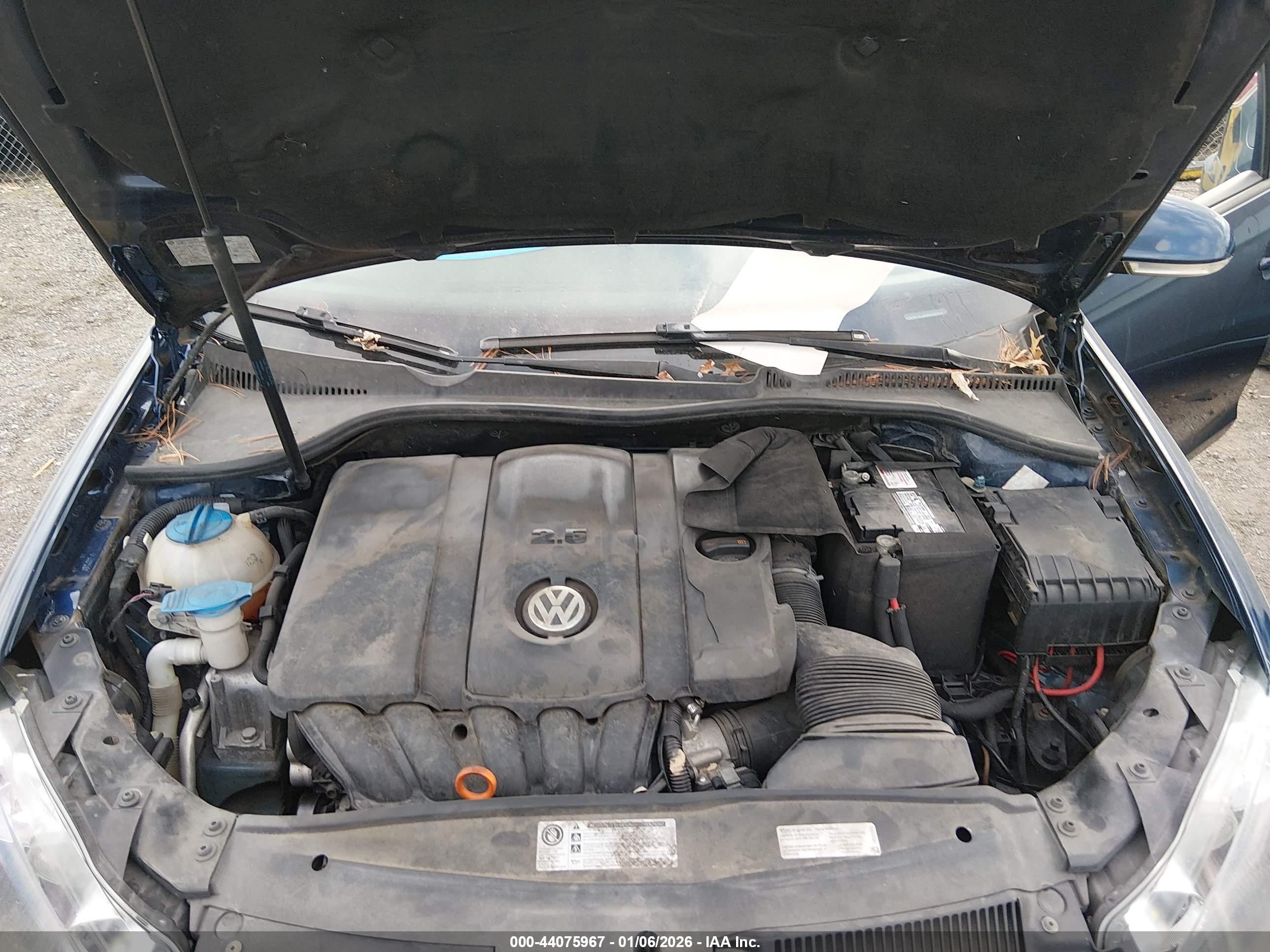 VOLKSWAGEN JETTA image 10