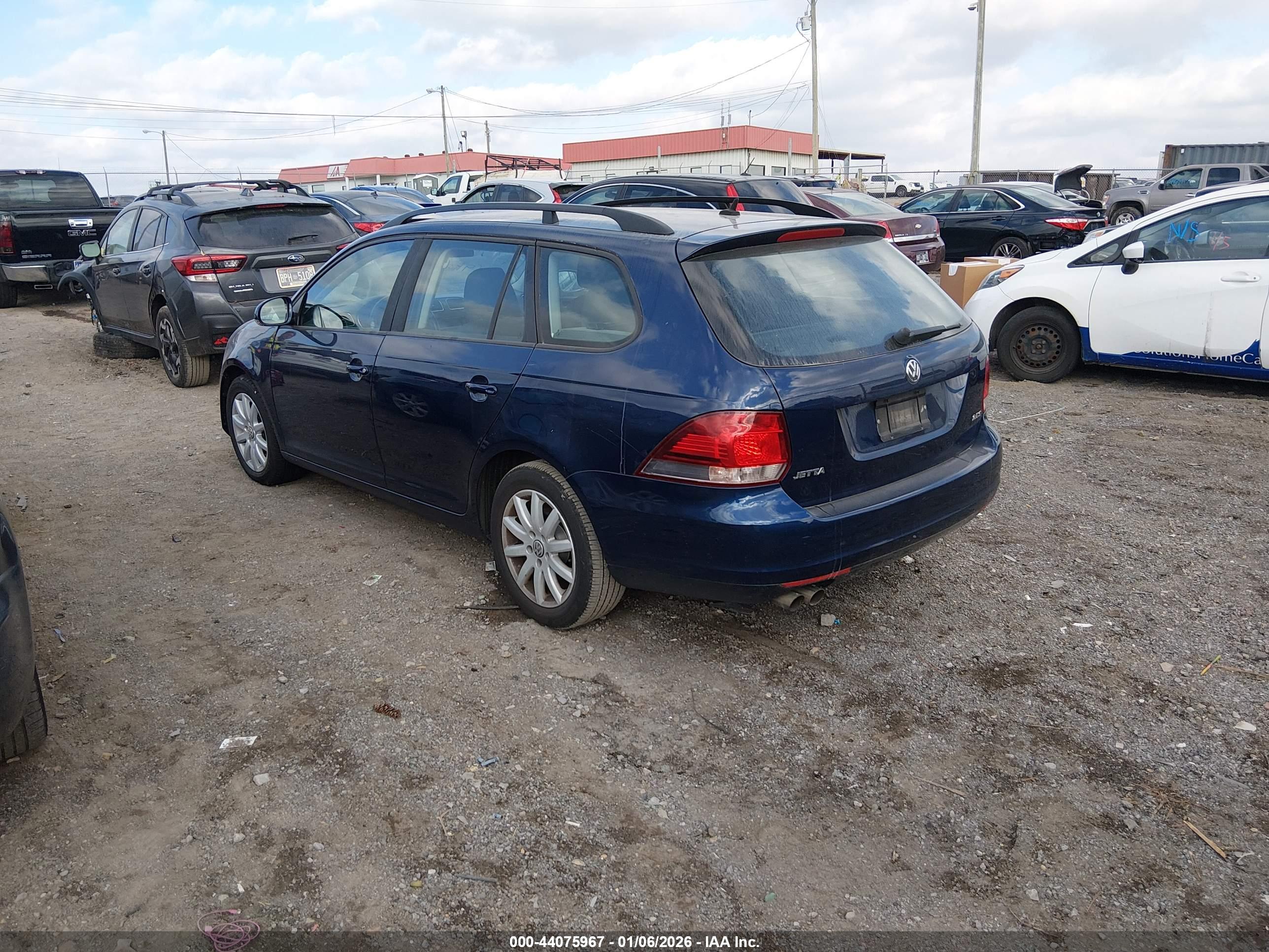 VOLKSWAGEN JETTA image 3