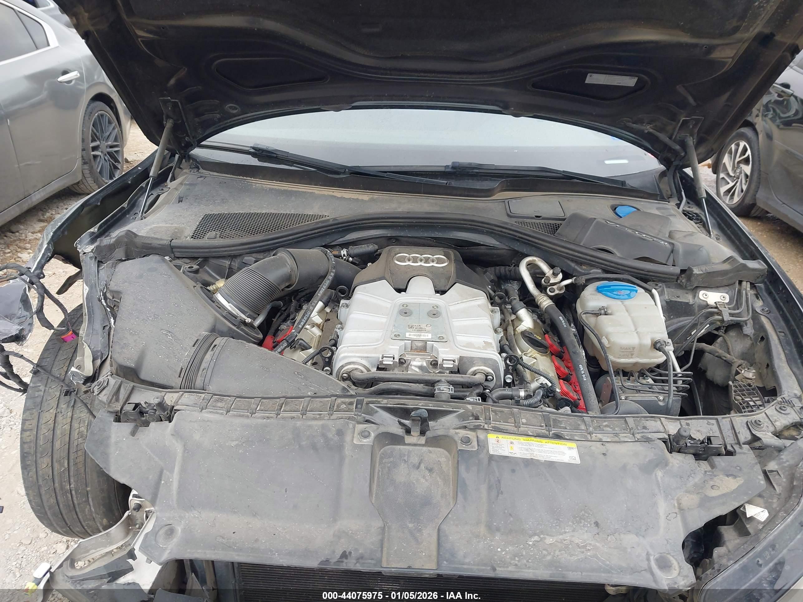 AUDI A6 image 10