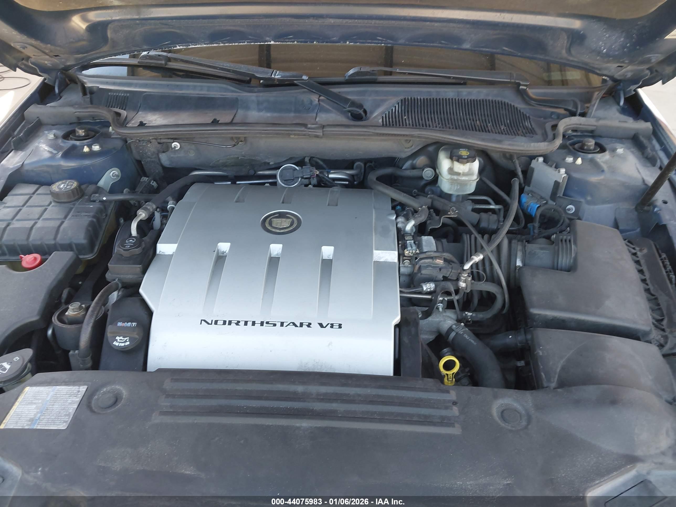 CADILLAC DTS image 10