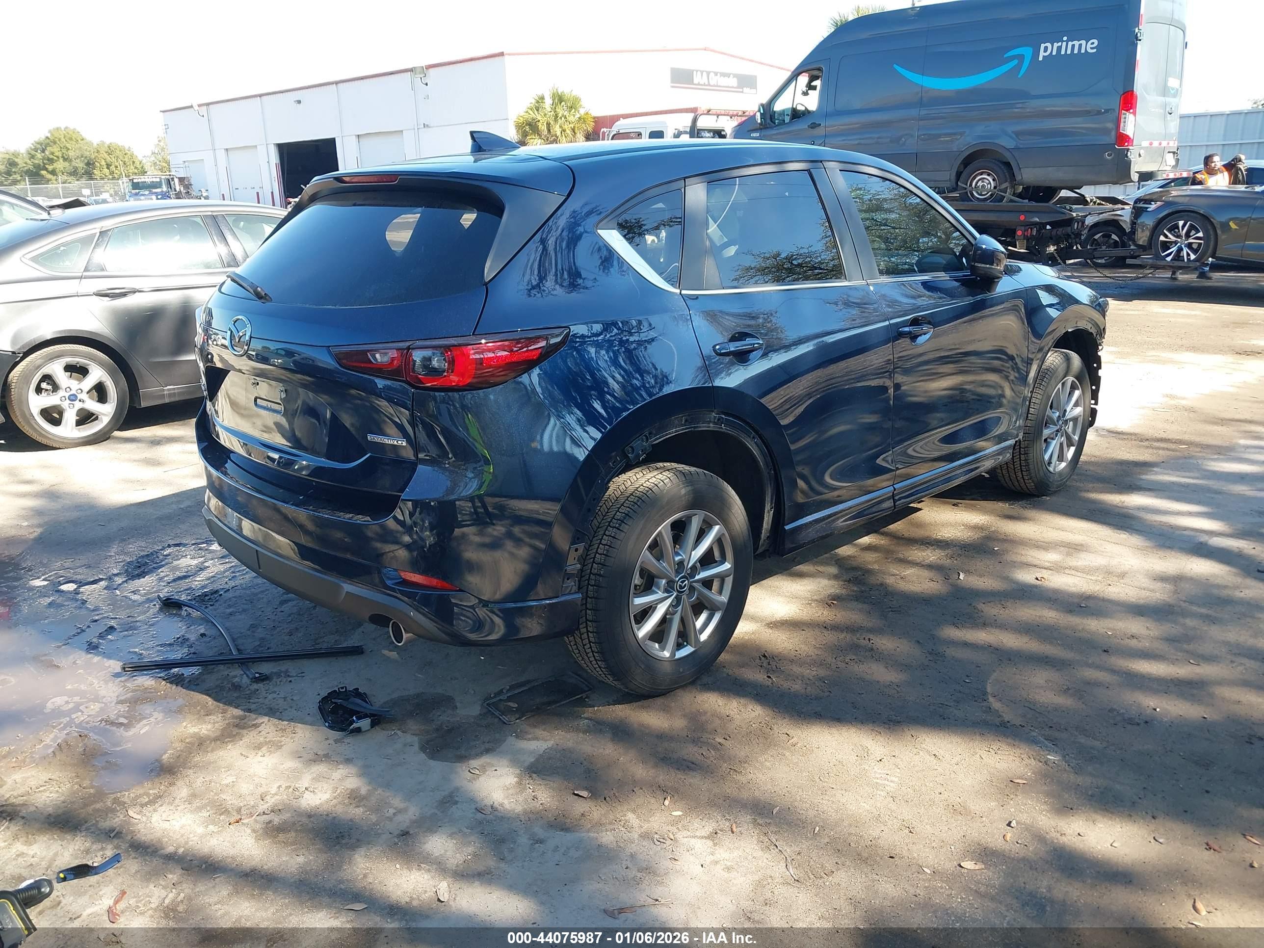 MAZDA CX-5 image 4