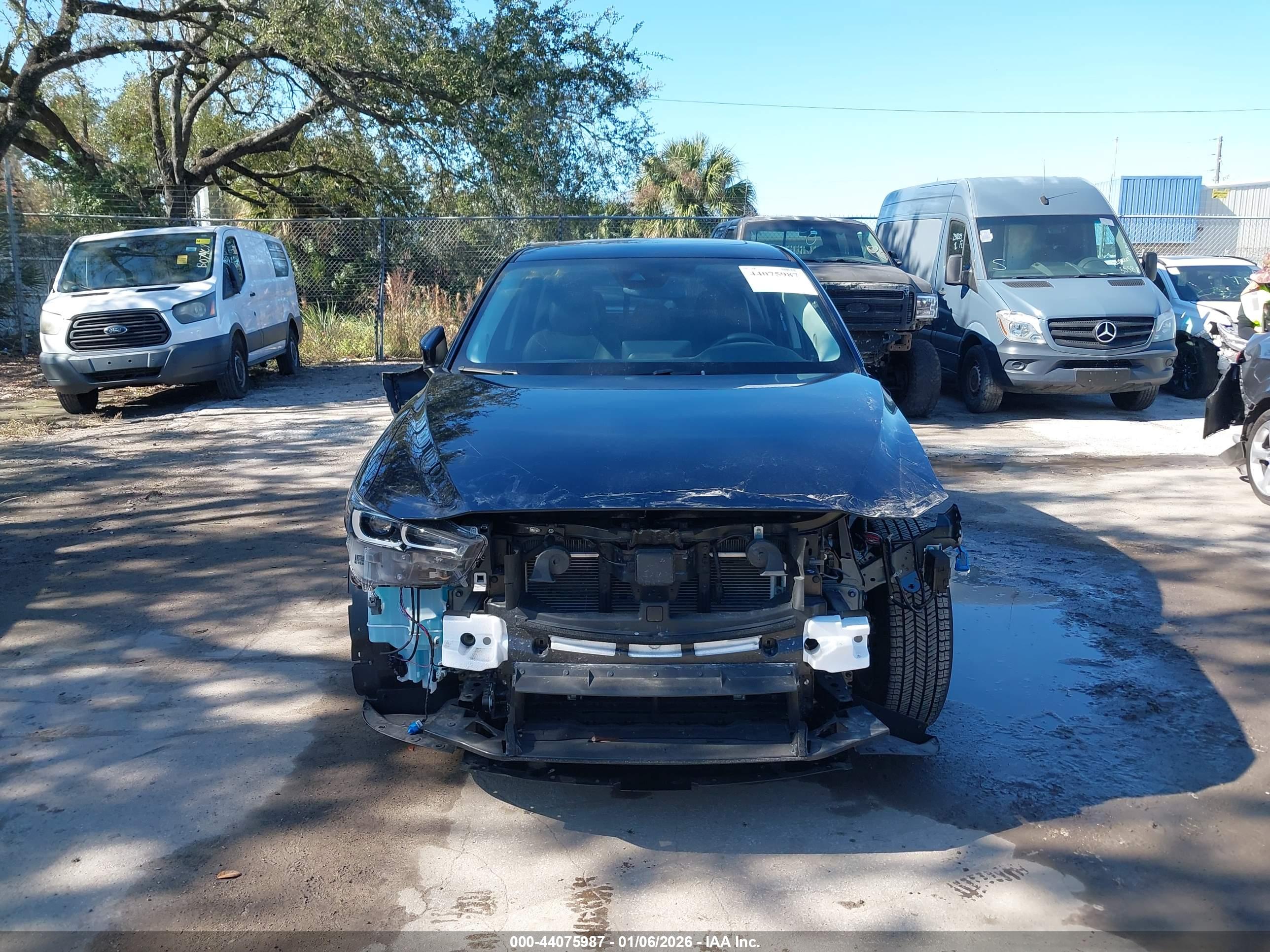 MAZDA CX-5 image 6