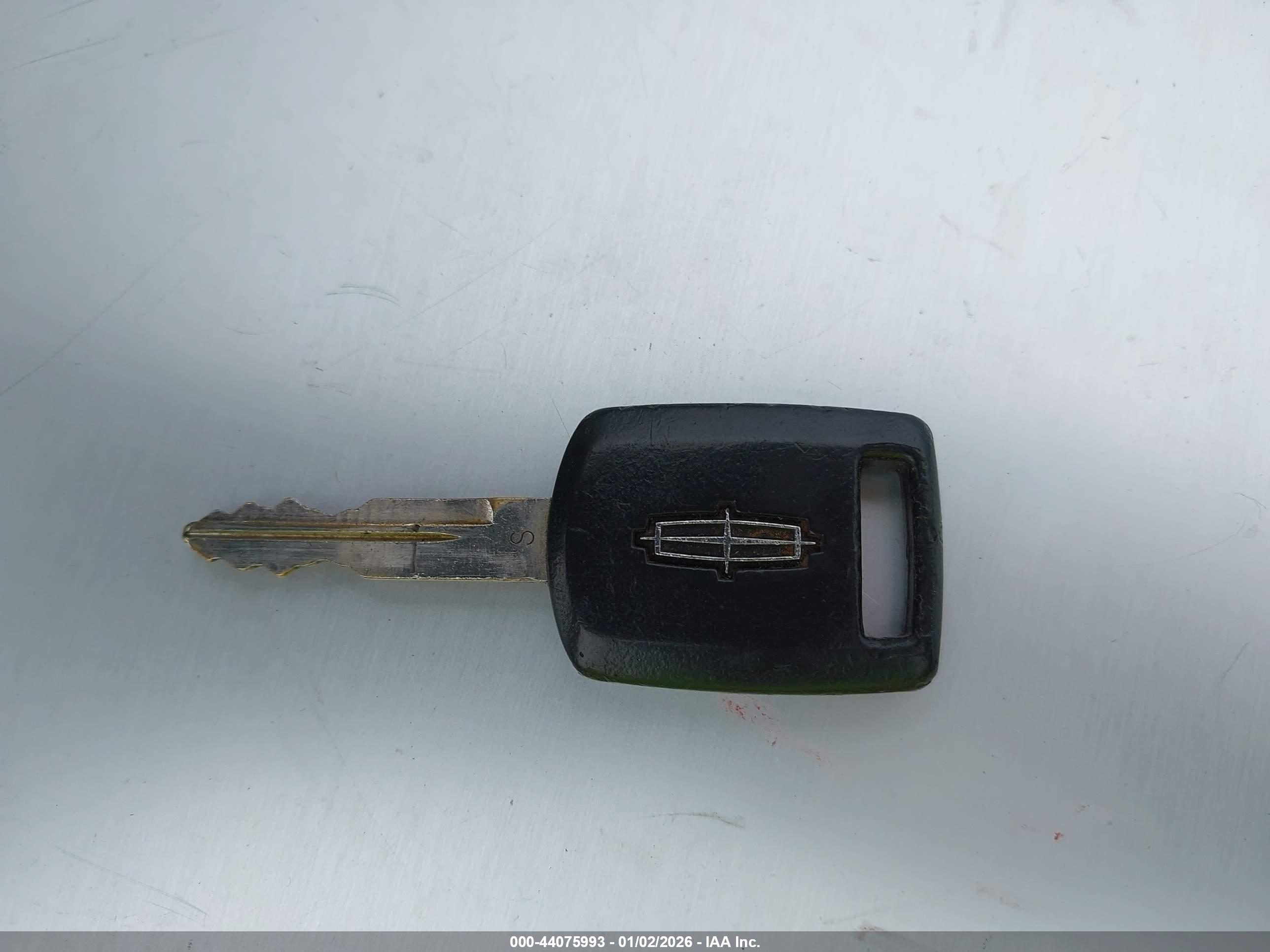 LINCOLN AVIATOR image 11