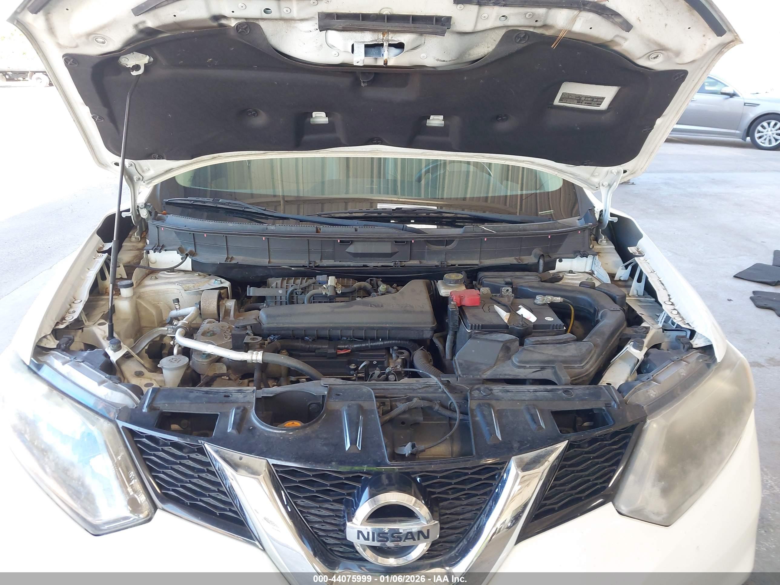 NISSAN ROGUE image 10