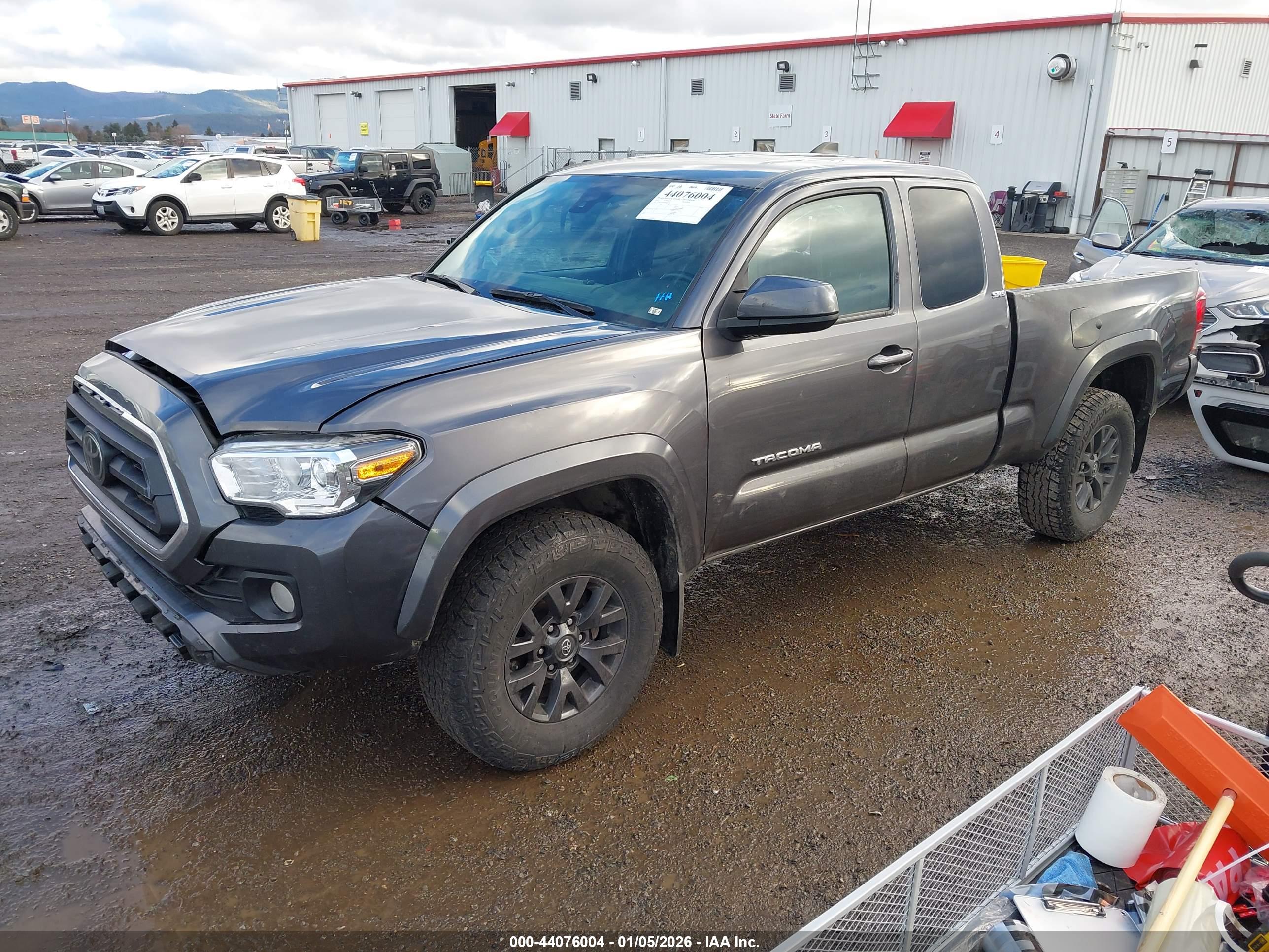 TOYOTA TACOMA image 2