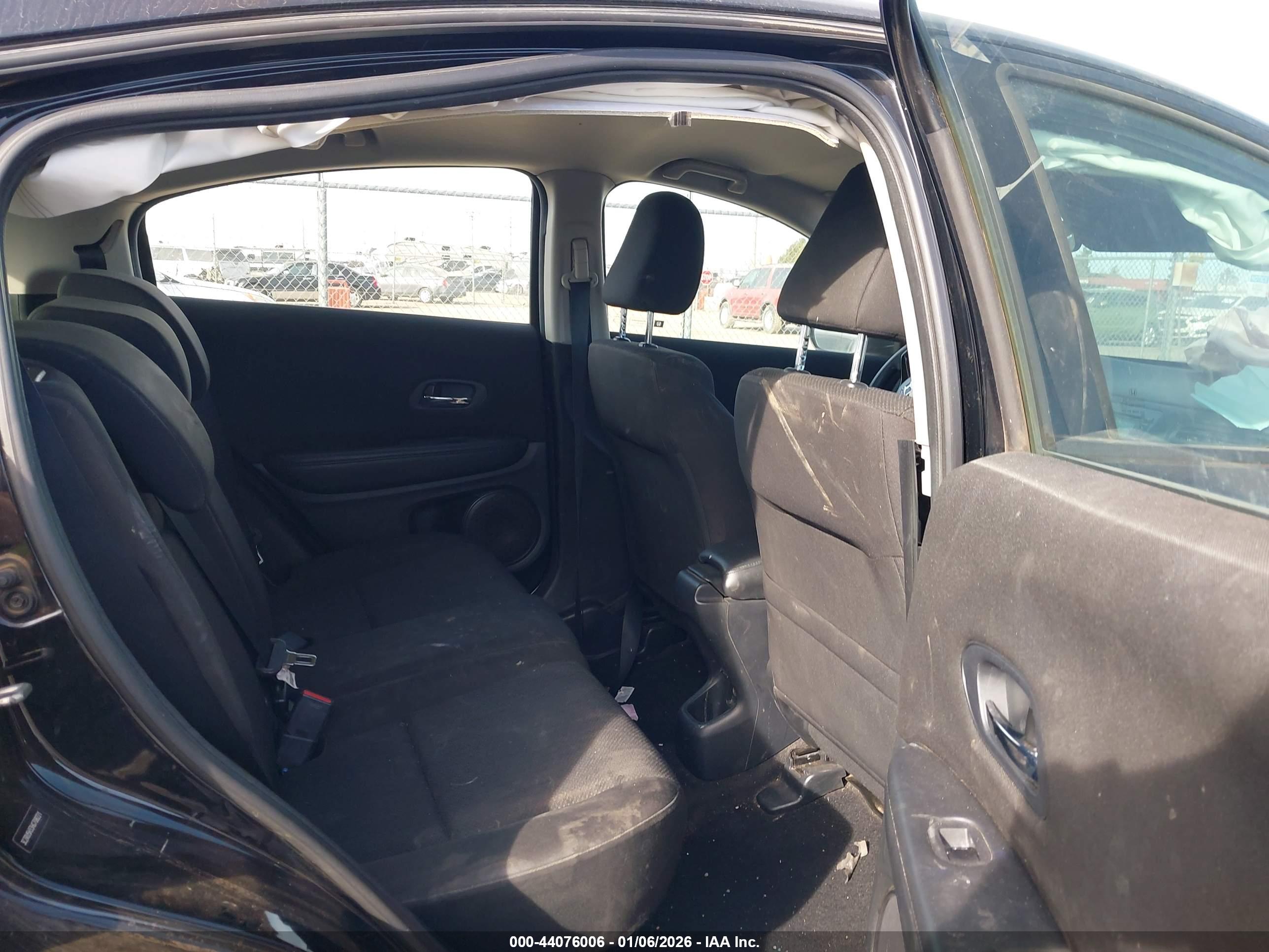HONDA HR-V image 8