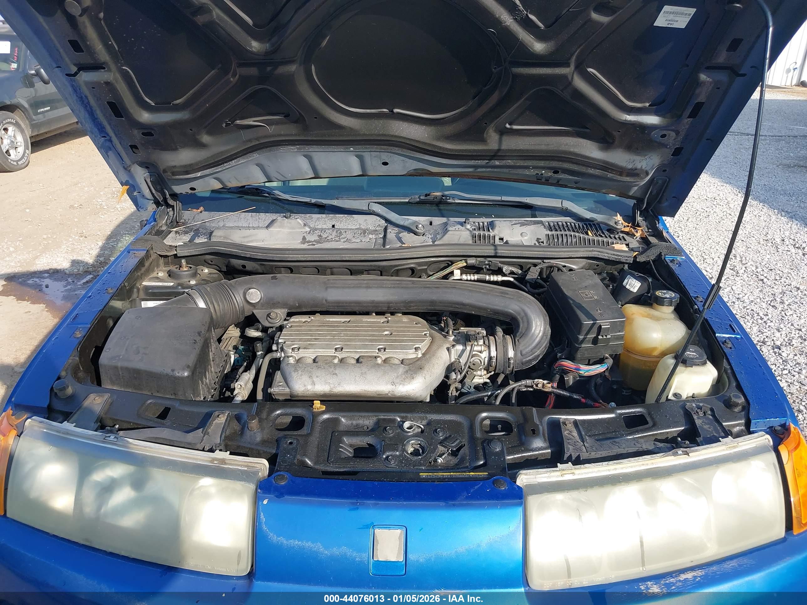 SATURN VUE image 10
