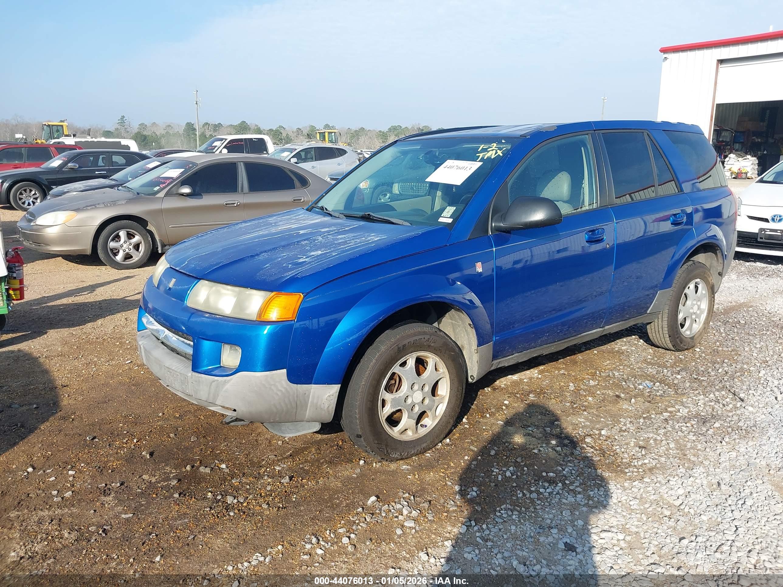 SATURN VUE image 2