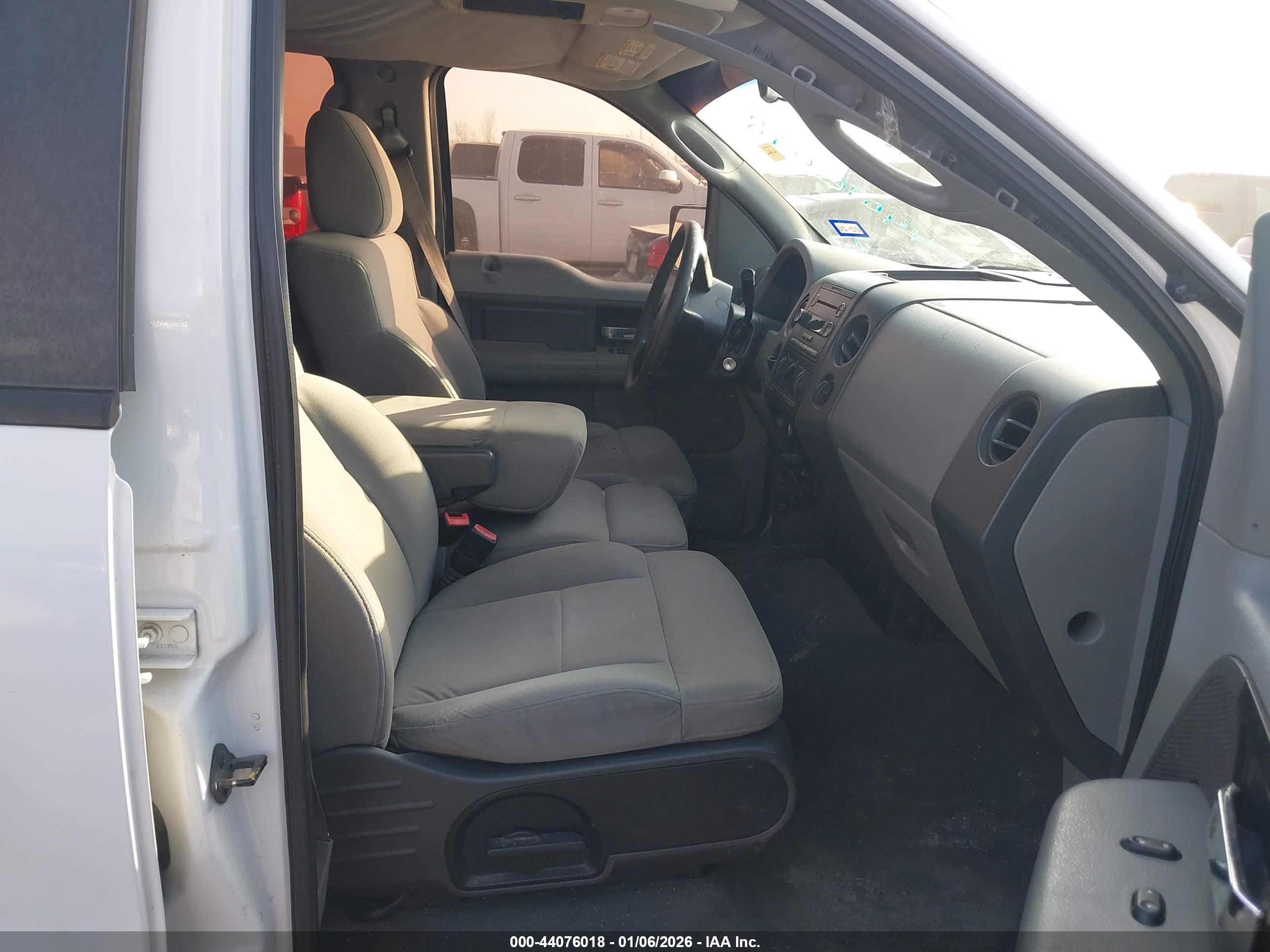 FORD F-150 image 5