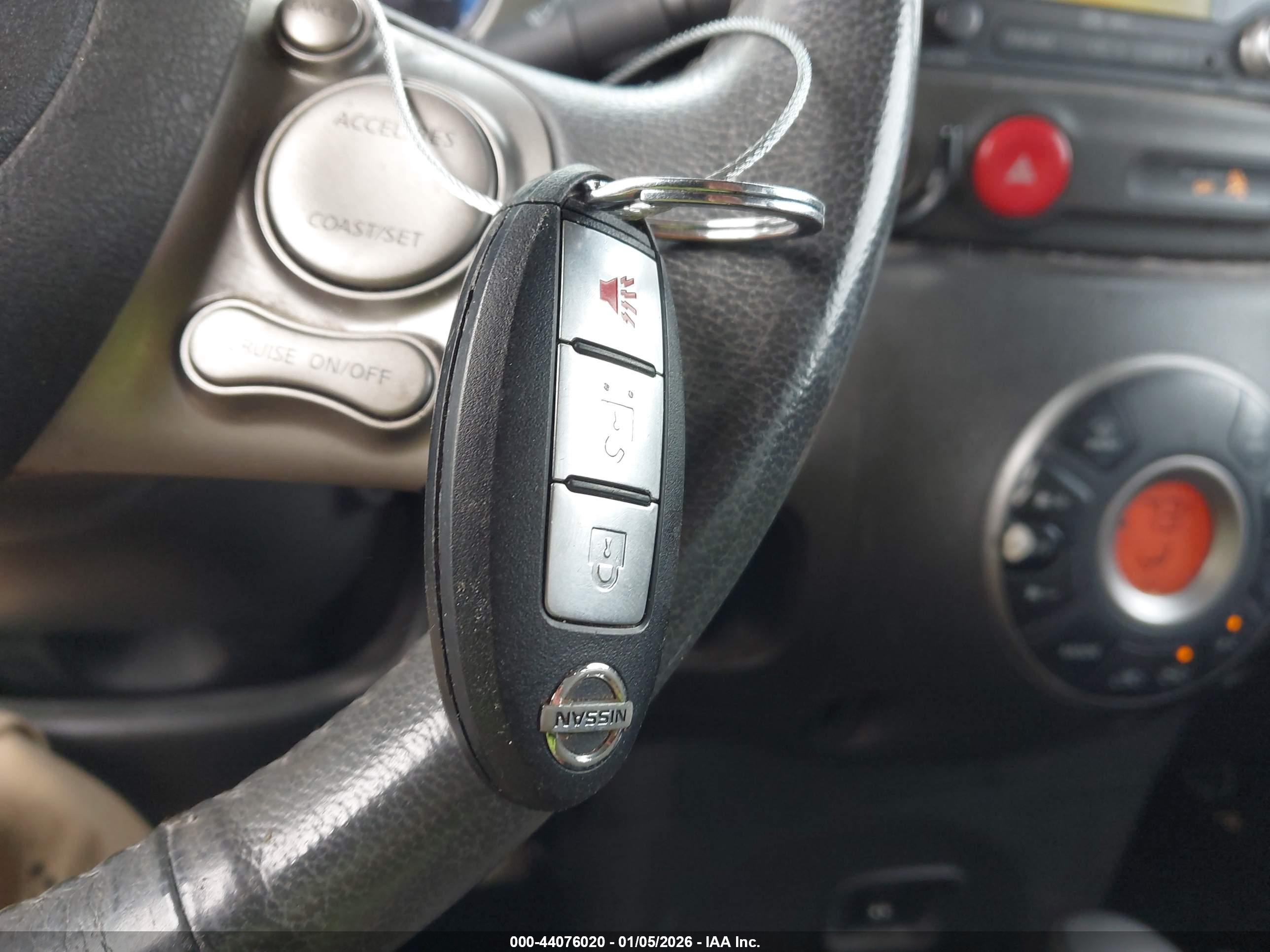 NISSAN CUBE image 11