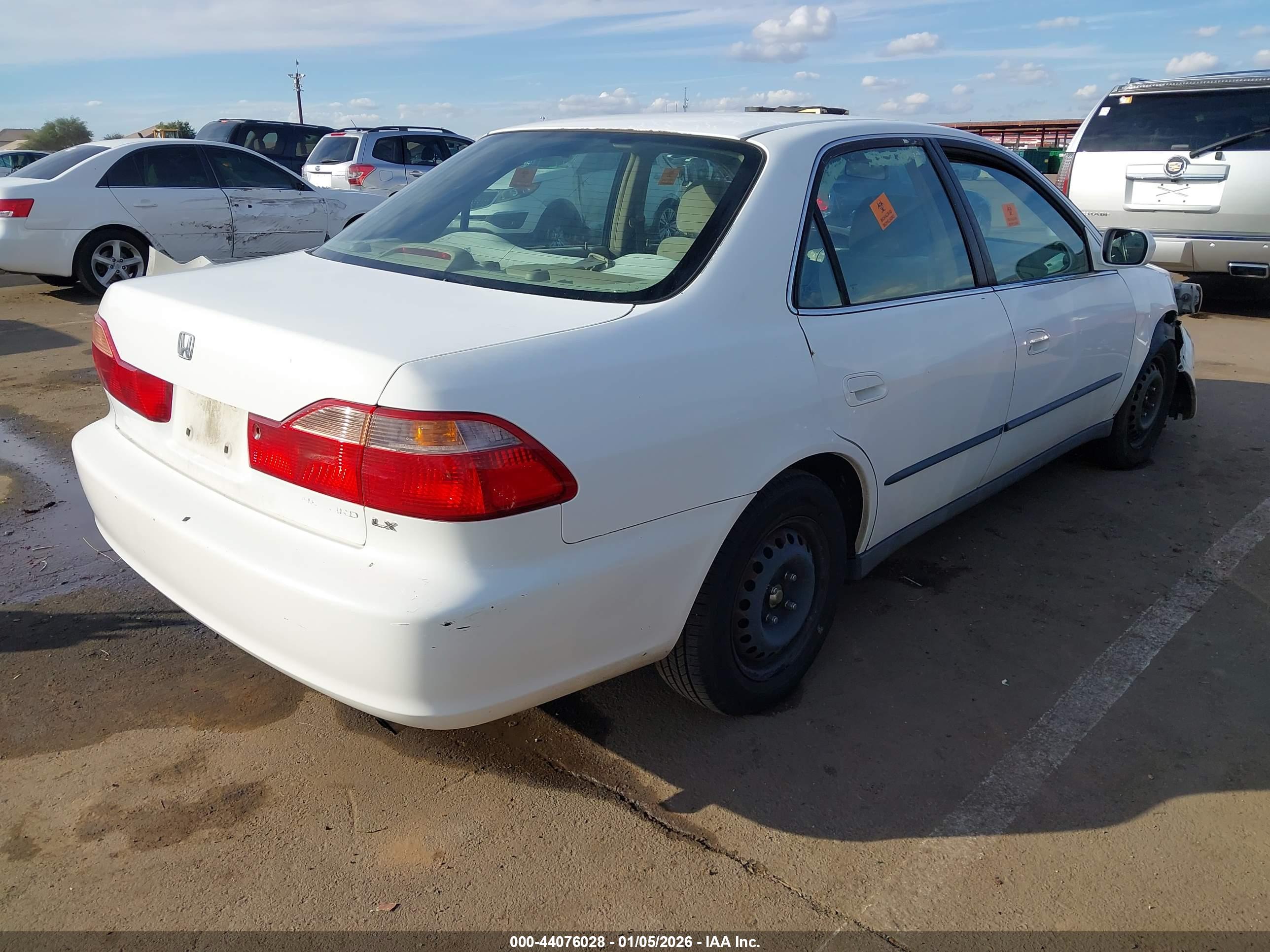 HONDA ACCORD image 4