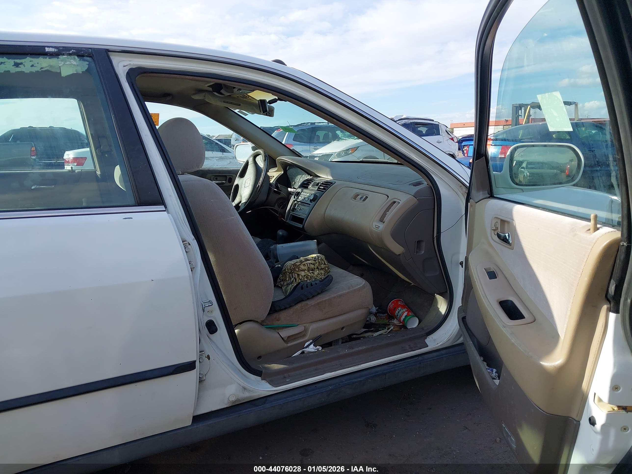 HONDA ACCORD image 5