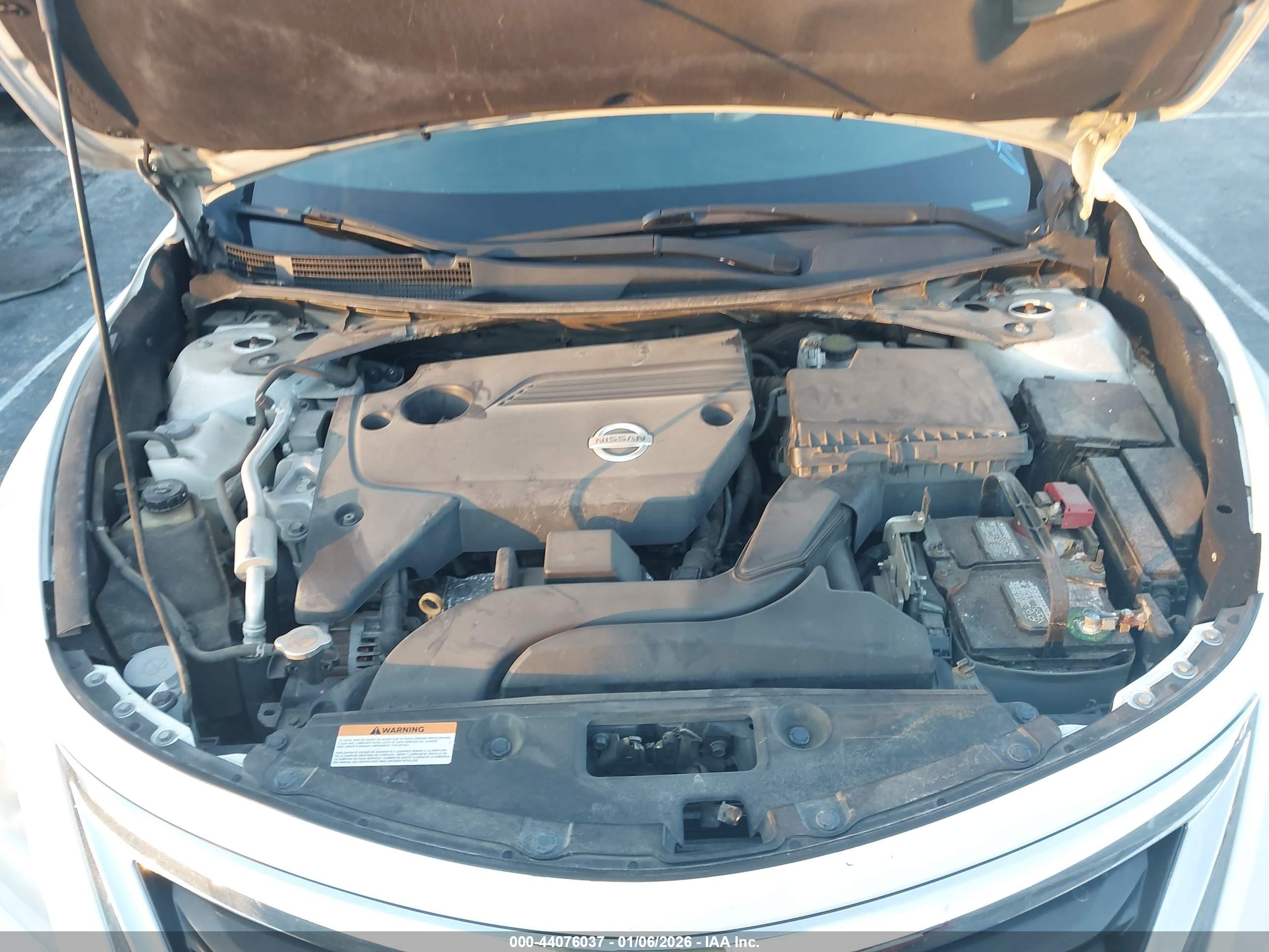 NISSAN ALTIMA image 10