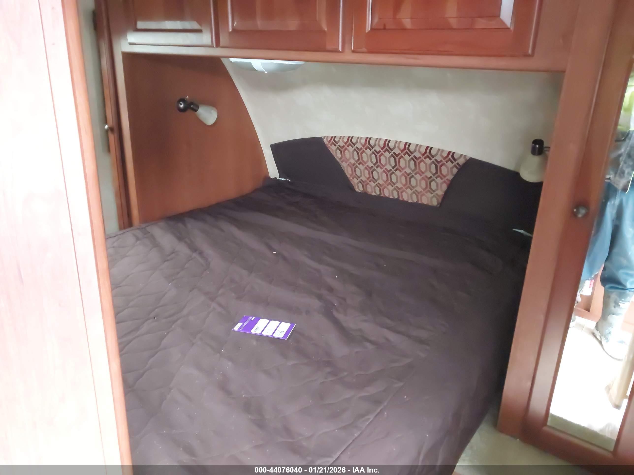 CRUISER RV image 5