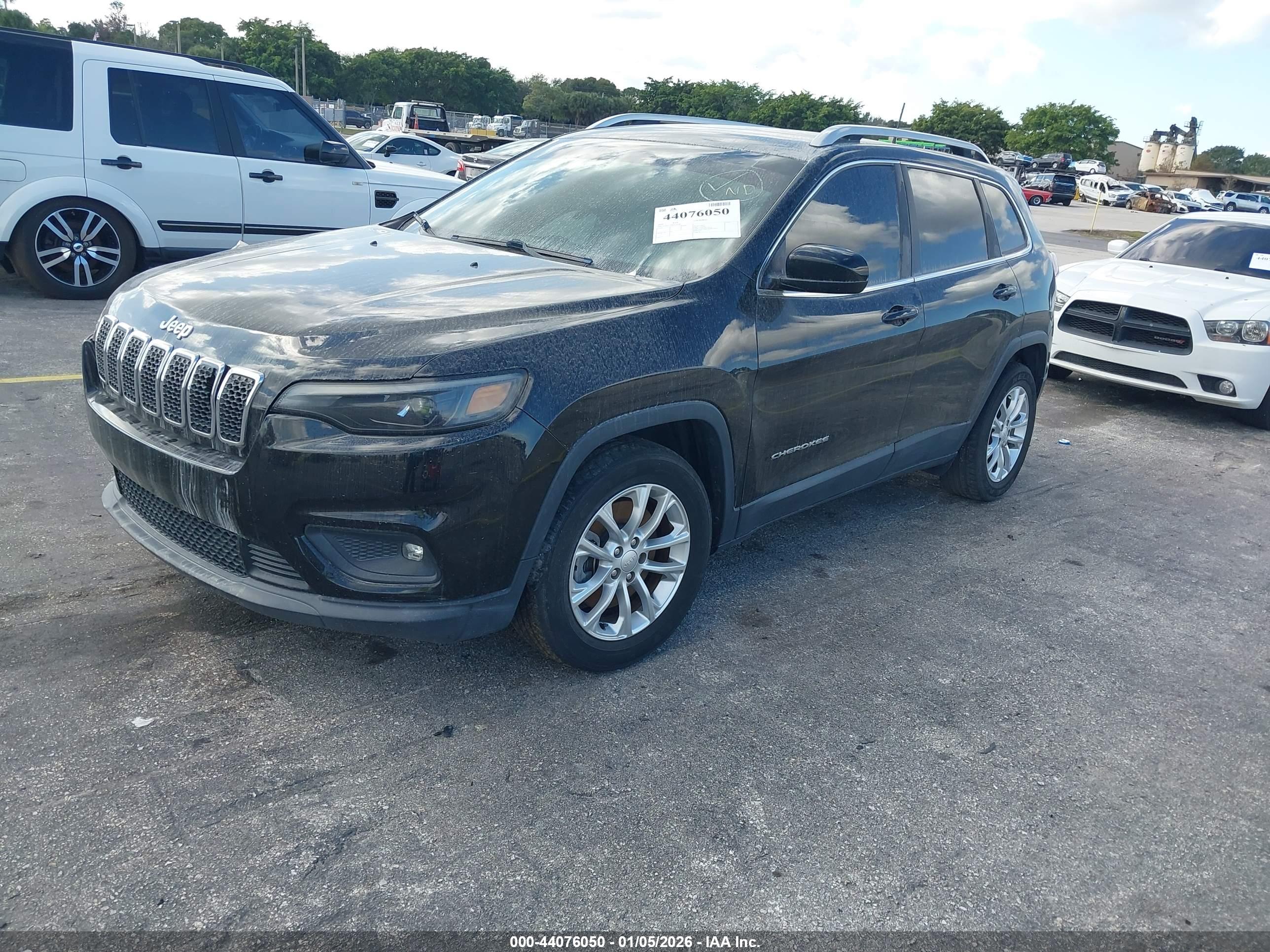 JEEP CHEROKEE image 2