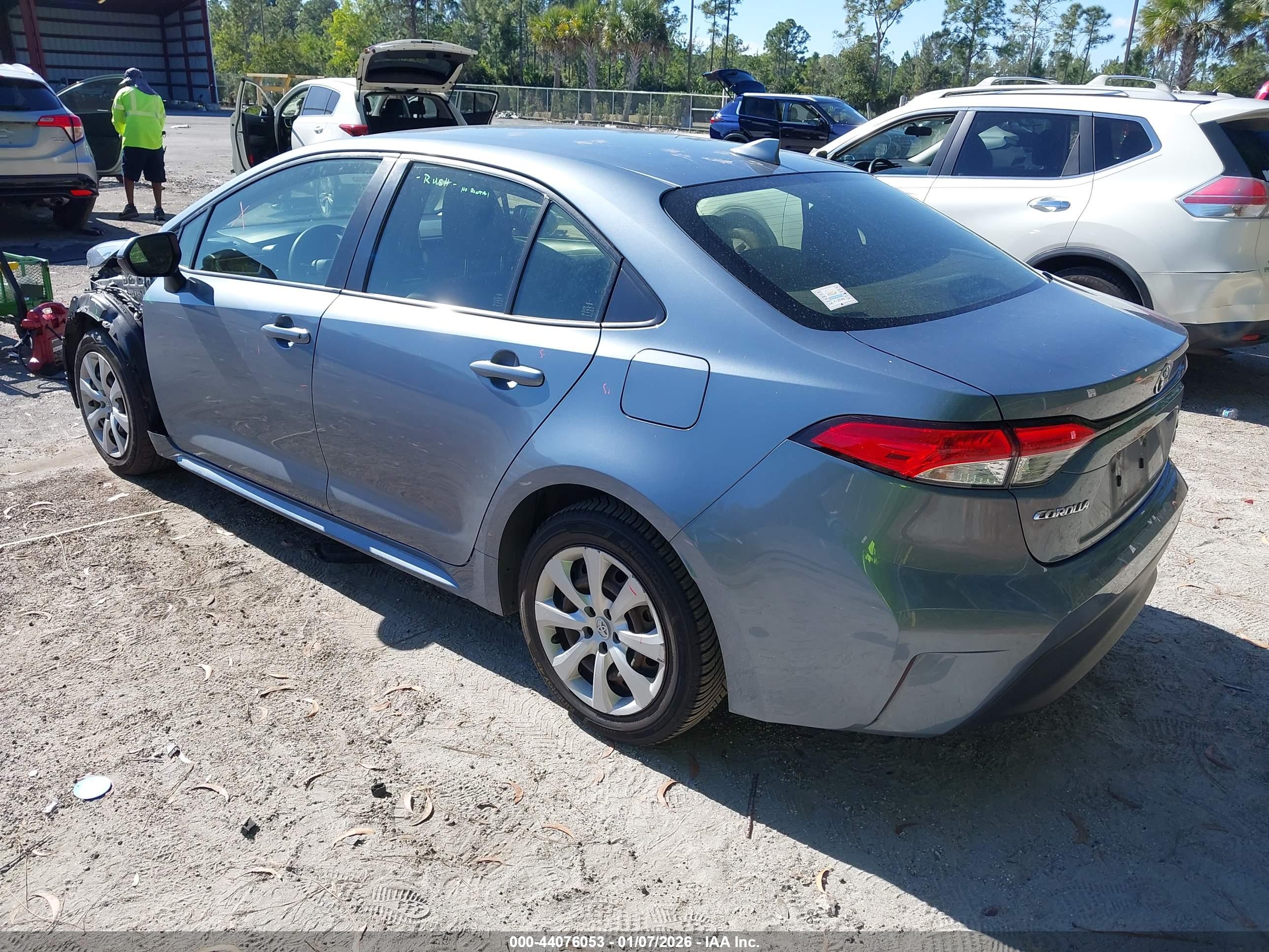 TOYOTA COROLLA image 3