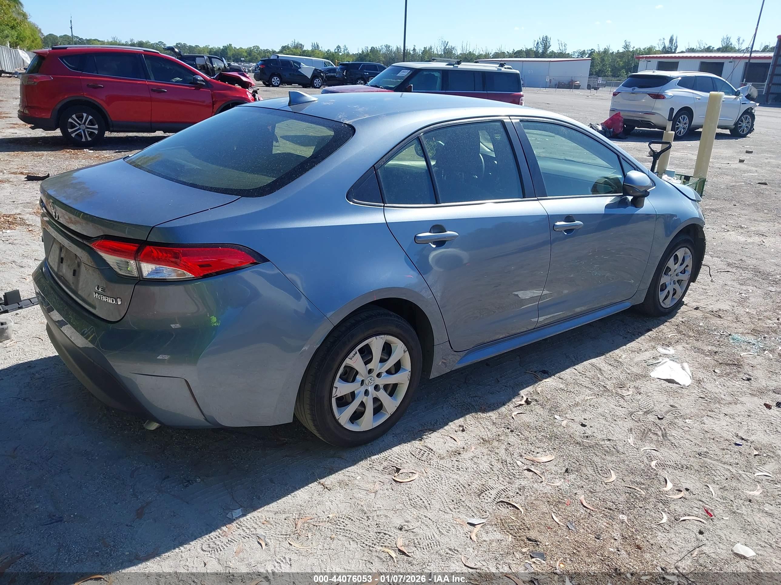 TOYOTA COROLLA image 4