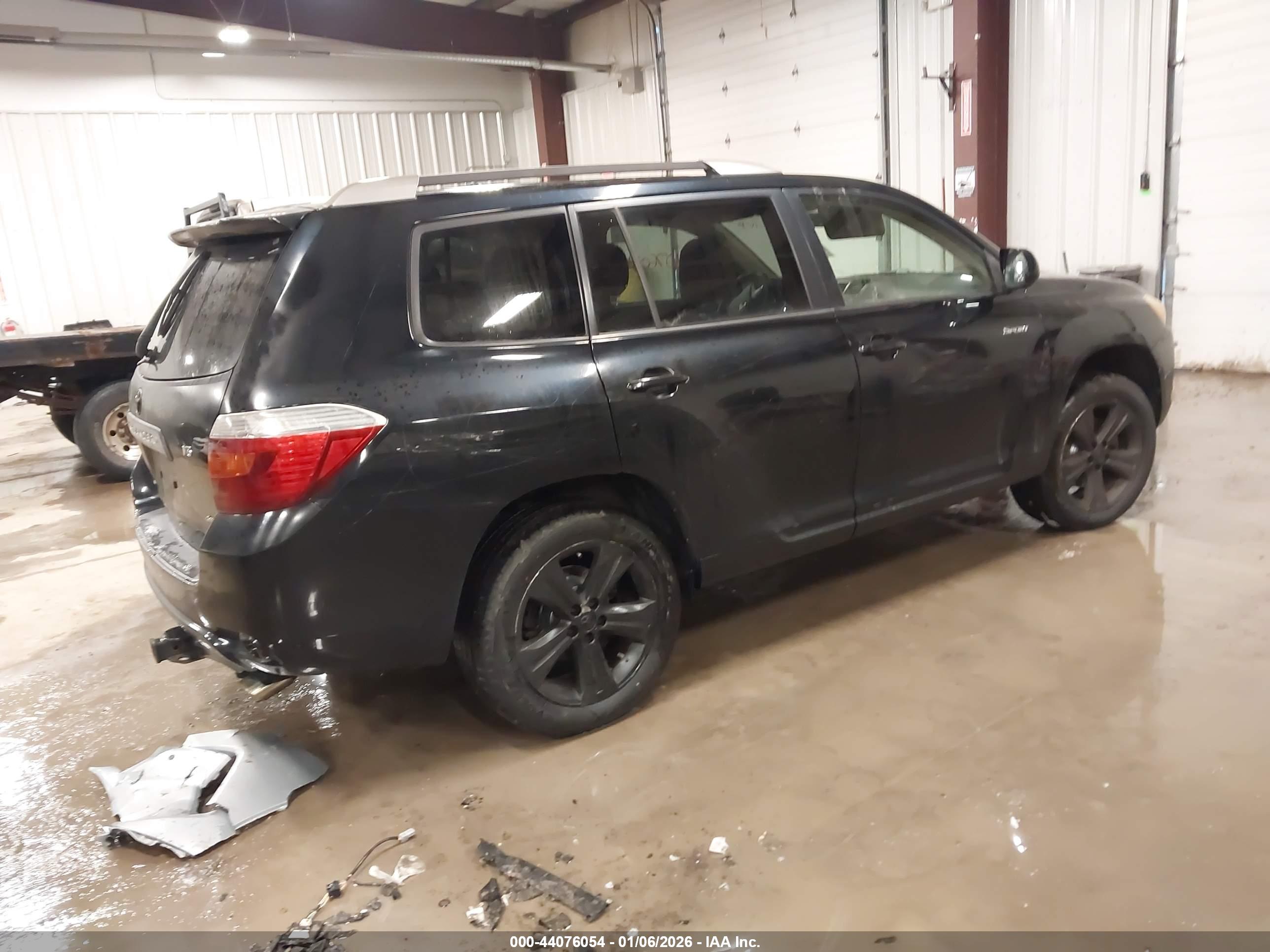 TOYOTA HIGHLANDER image 4