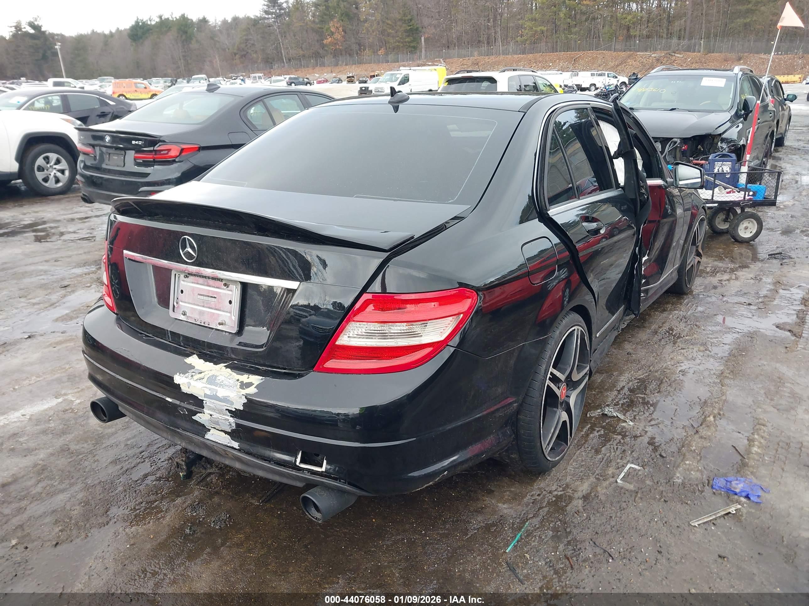 MERCEDES-BENZ C image 4