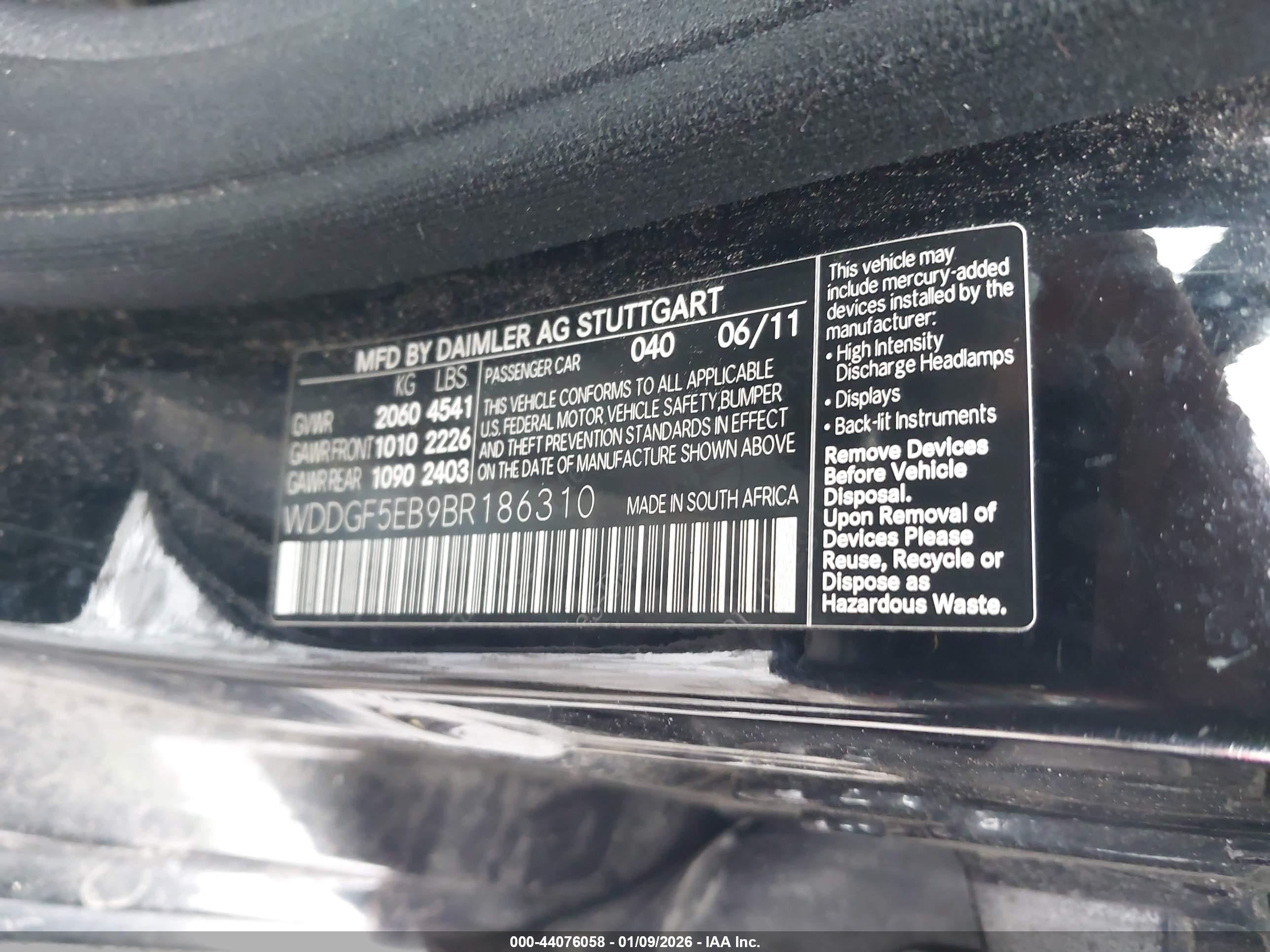 MERCEDES-BENZ C image 9