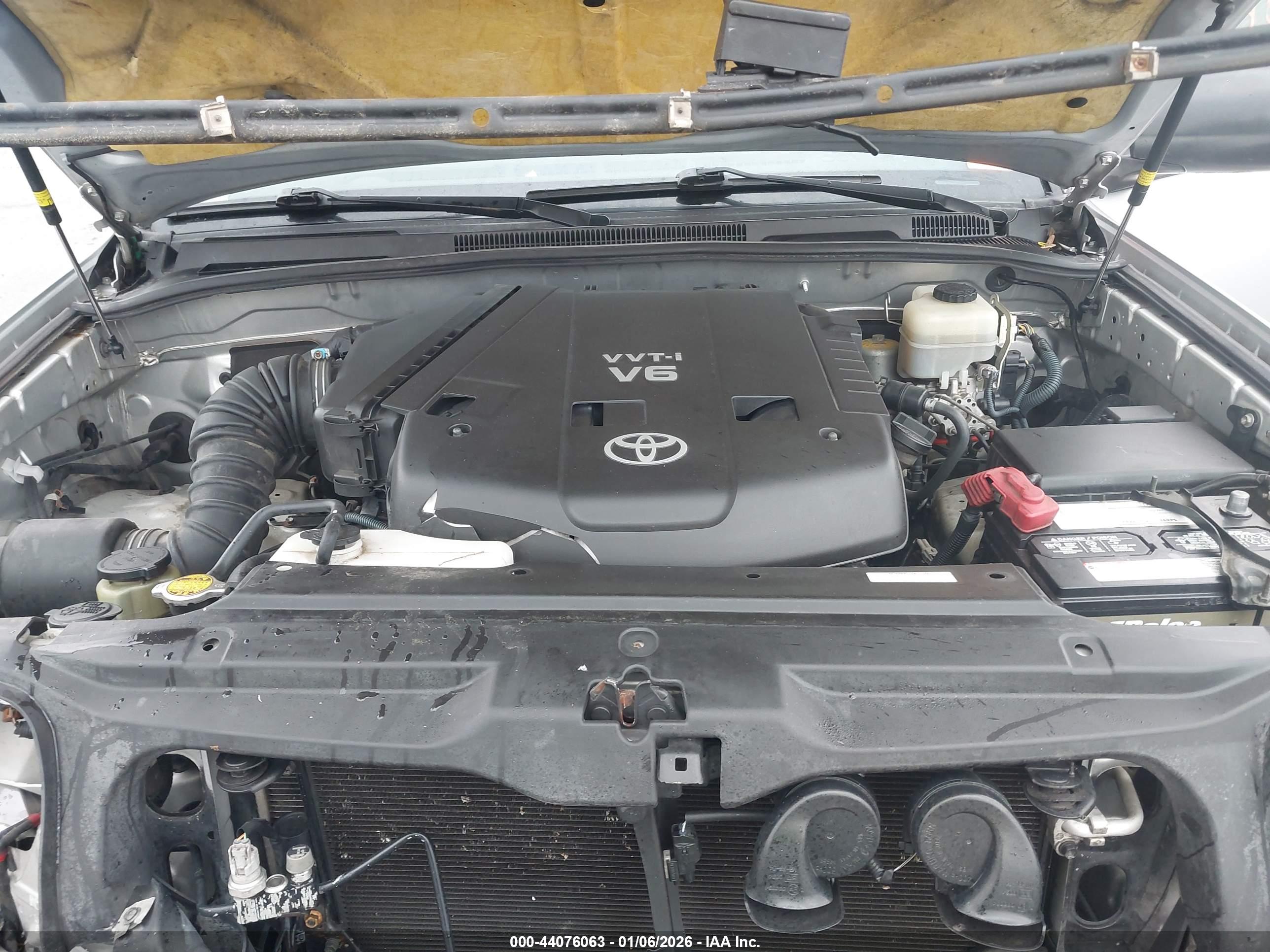 TOYOTA 4RUNNER image 10
