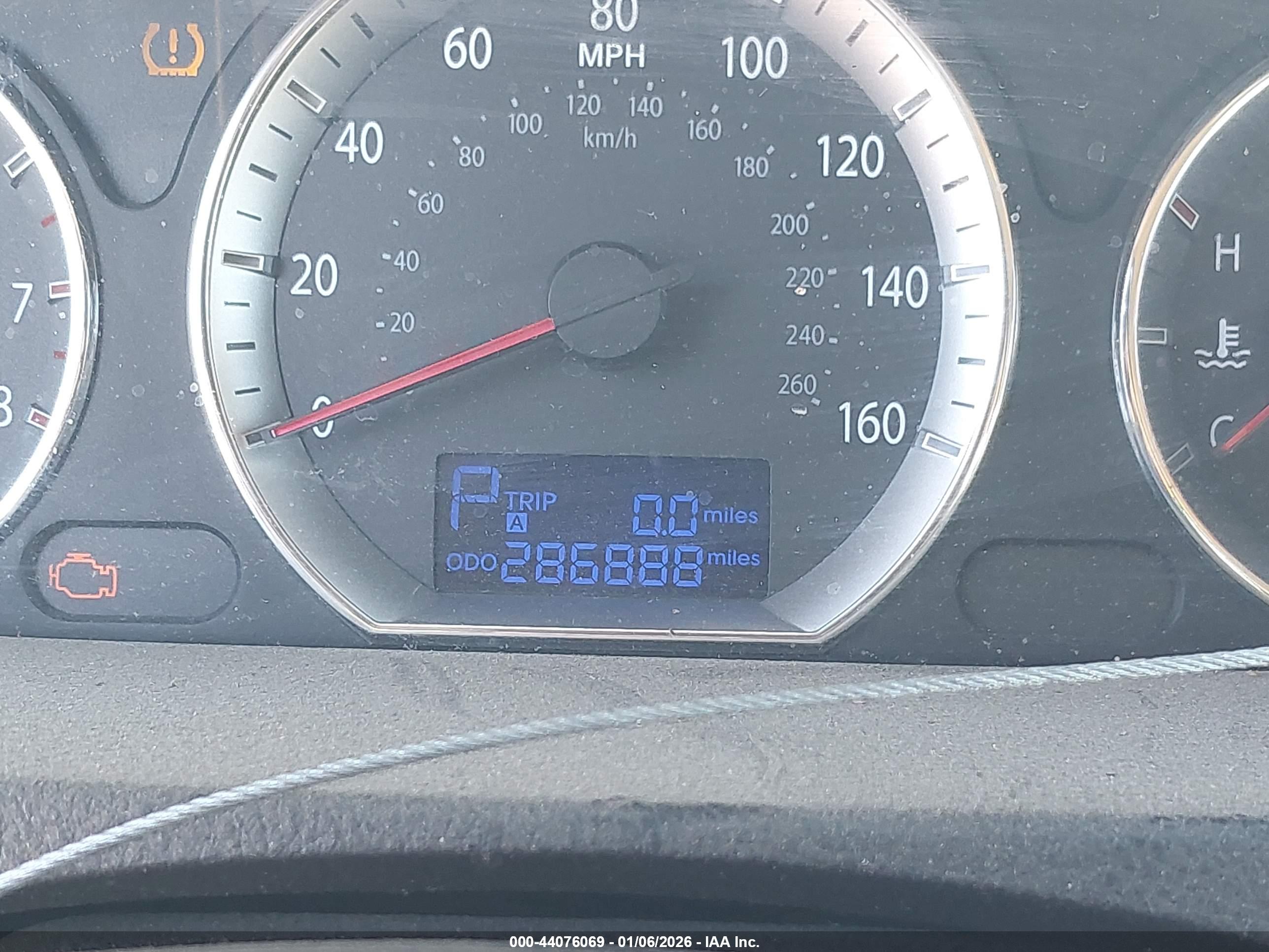 HYUNDAI SONATA image 7