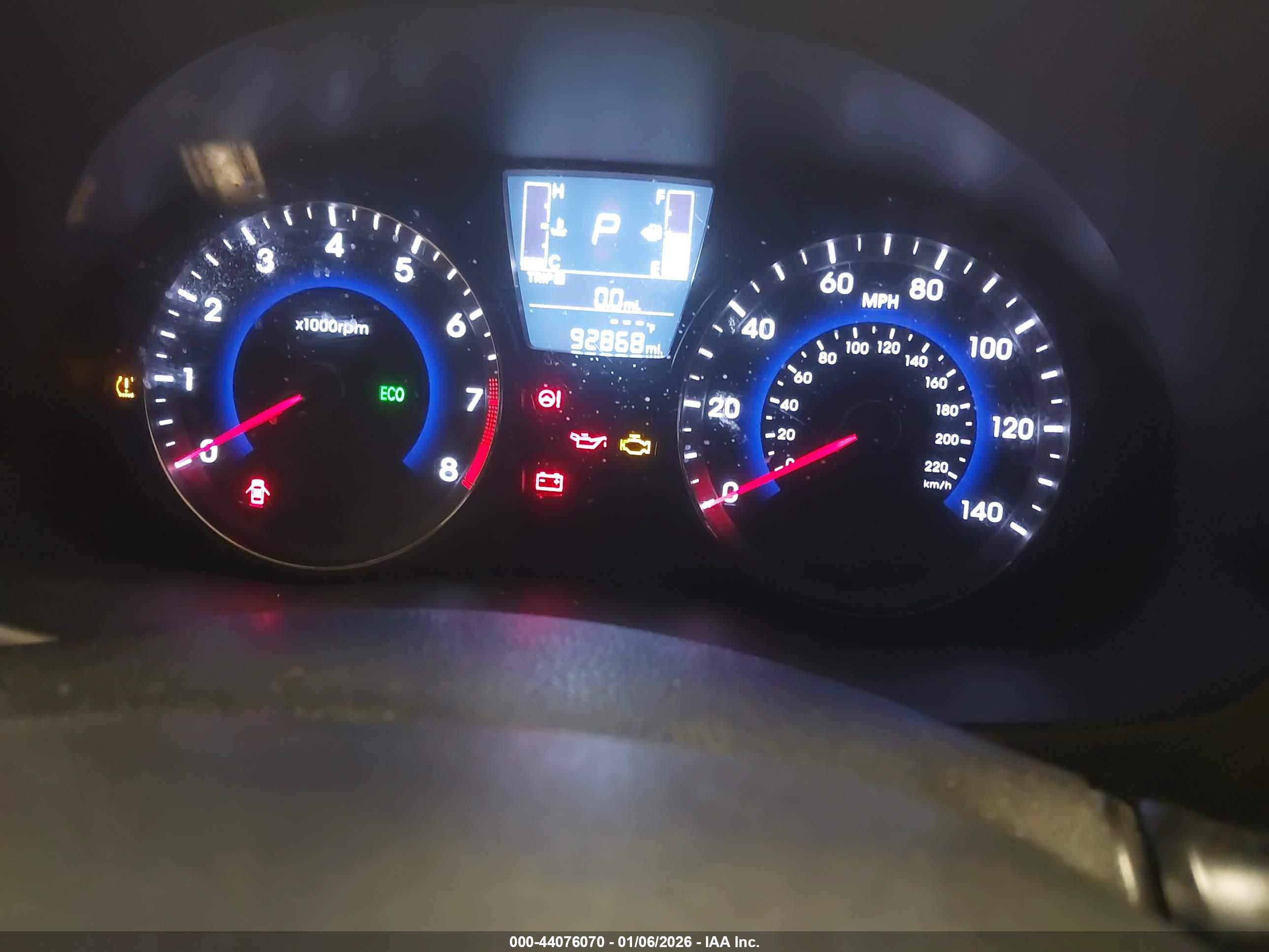 HYUNDAI ACCENT image 7