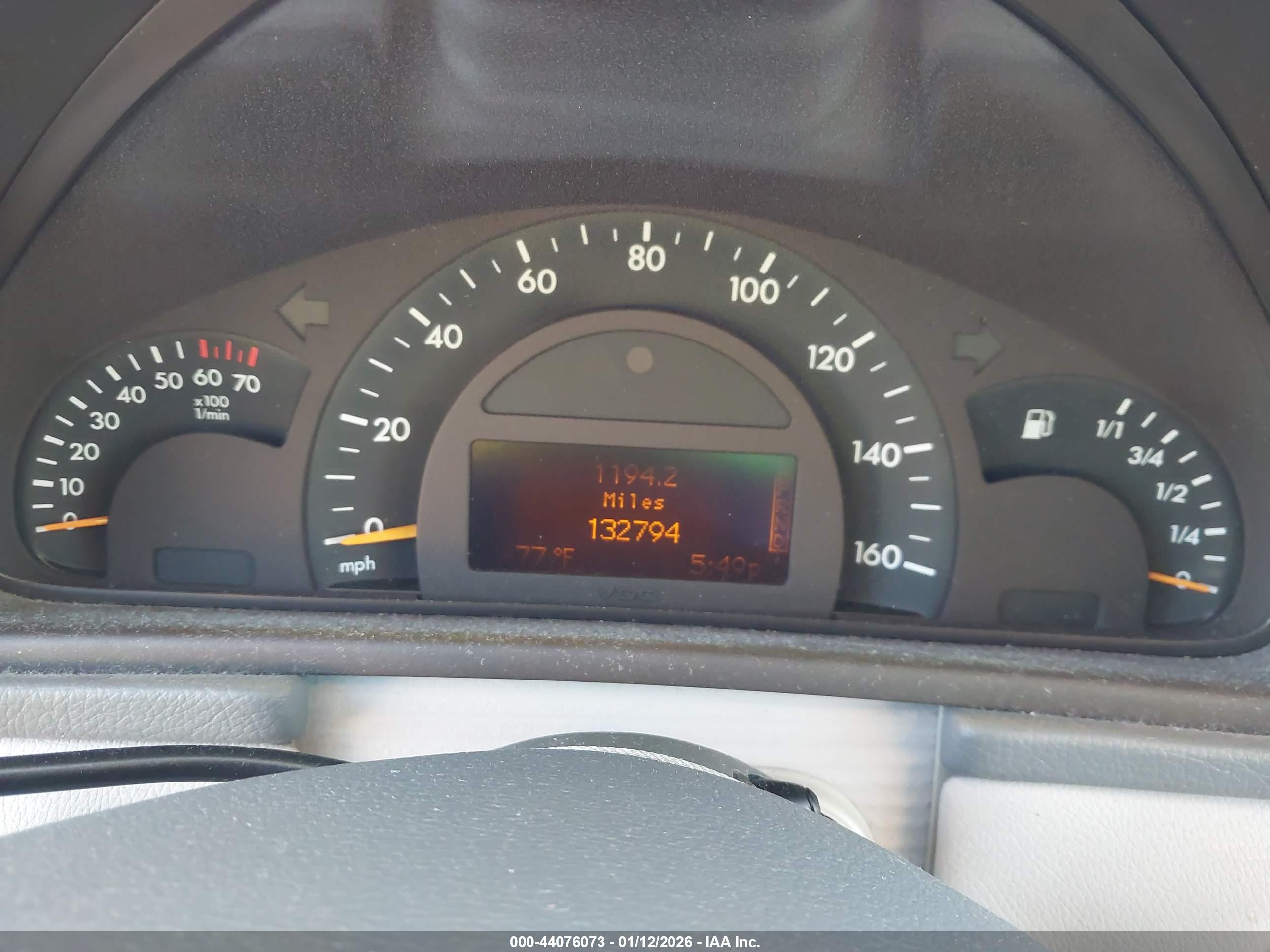 MERCEDES-BENZ C image 7