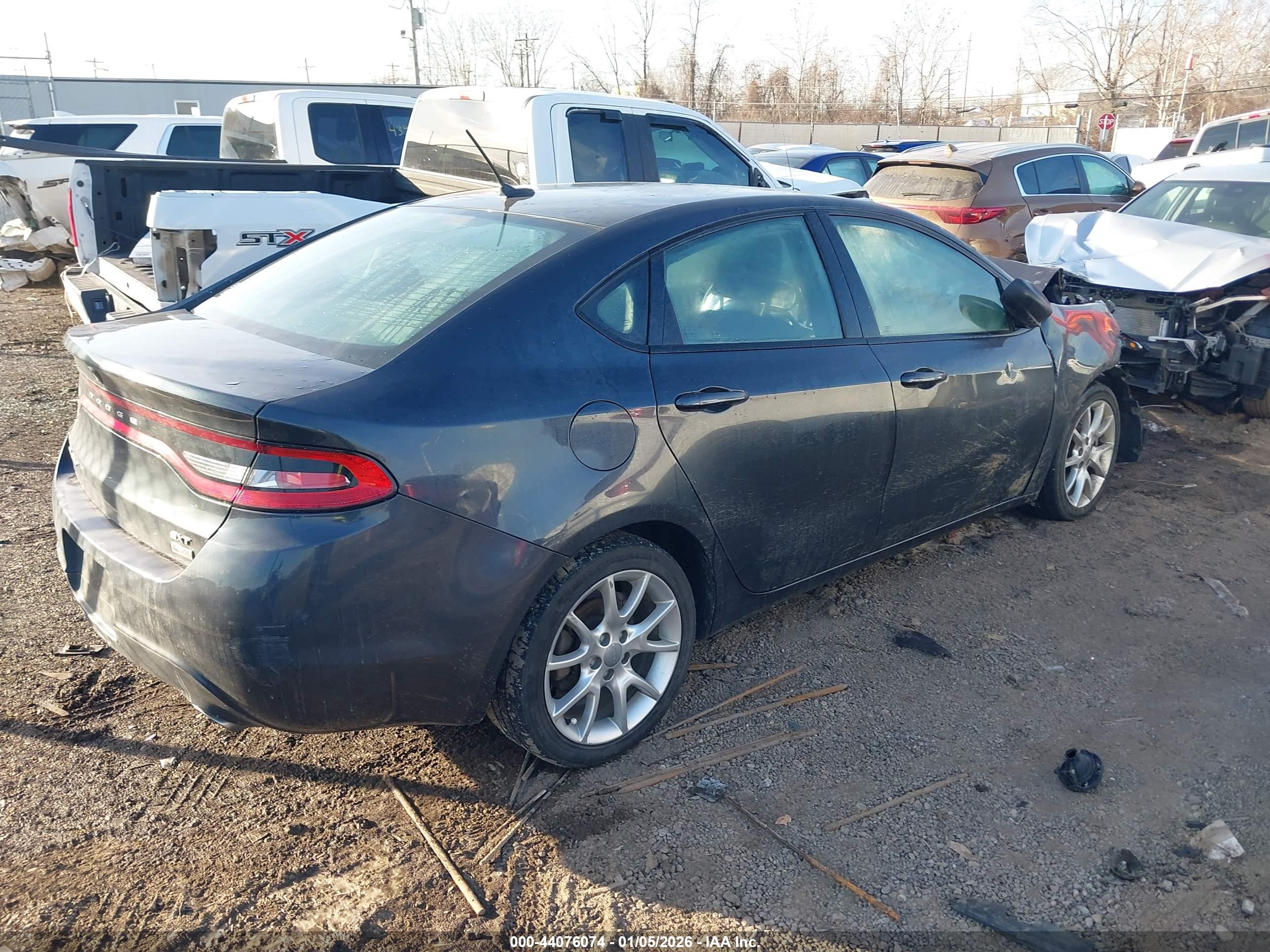 DODGE DART image 4