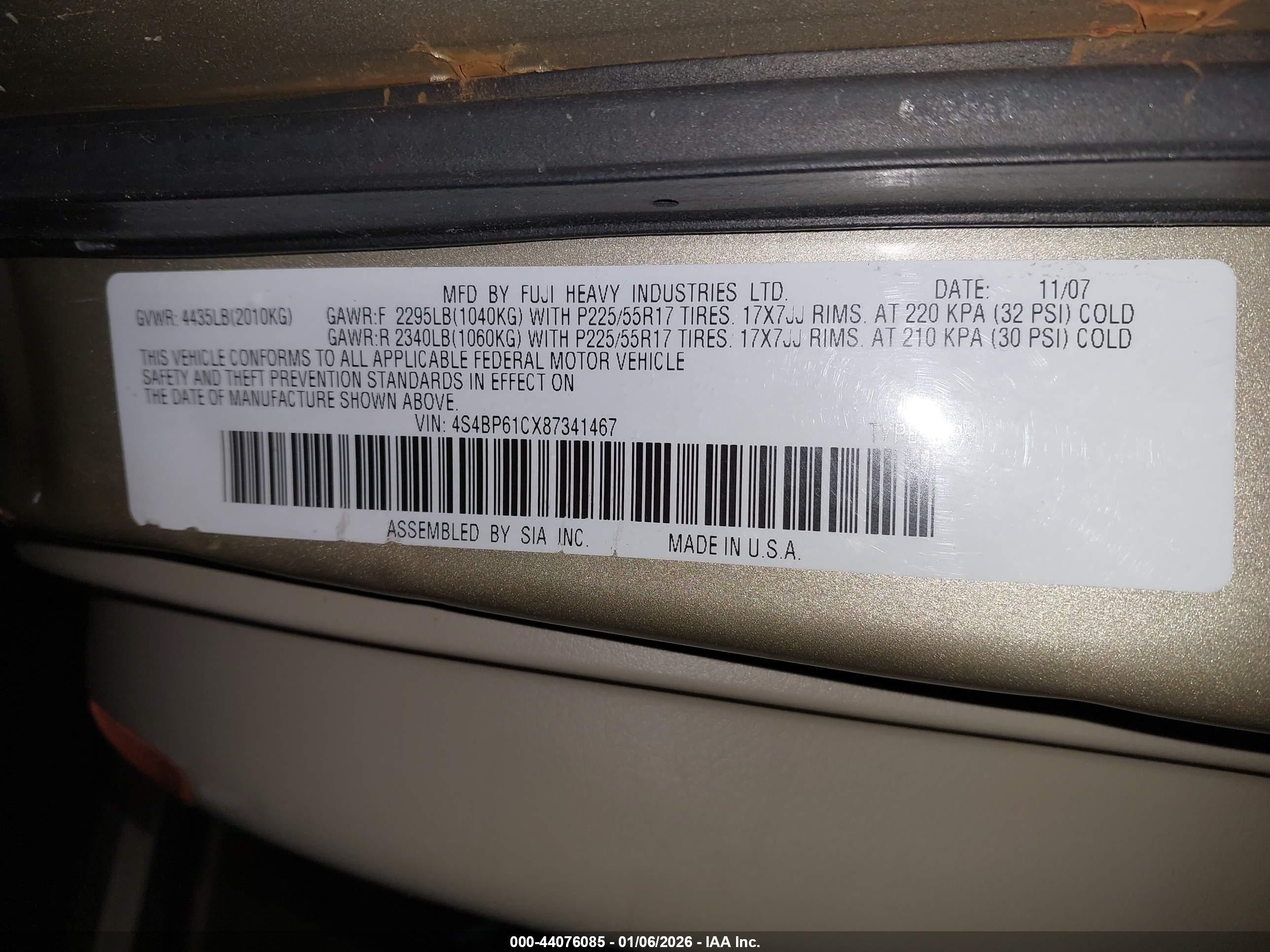 SUBARU OUTBACK image 9