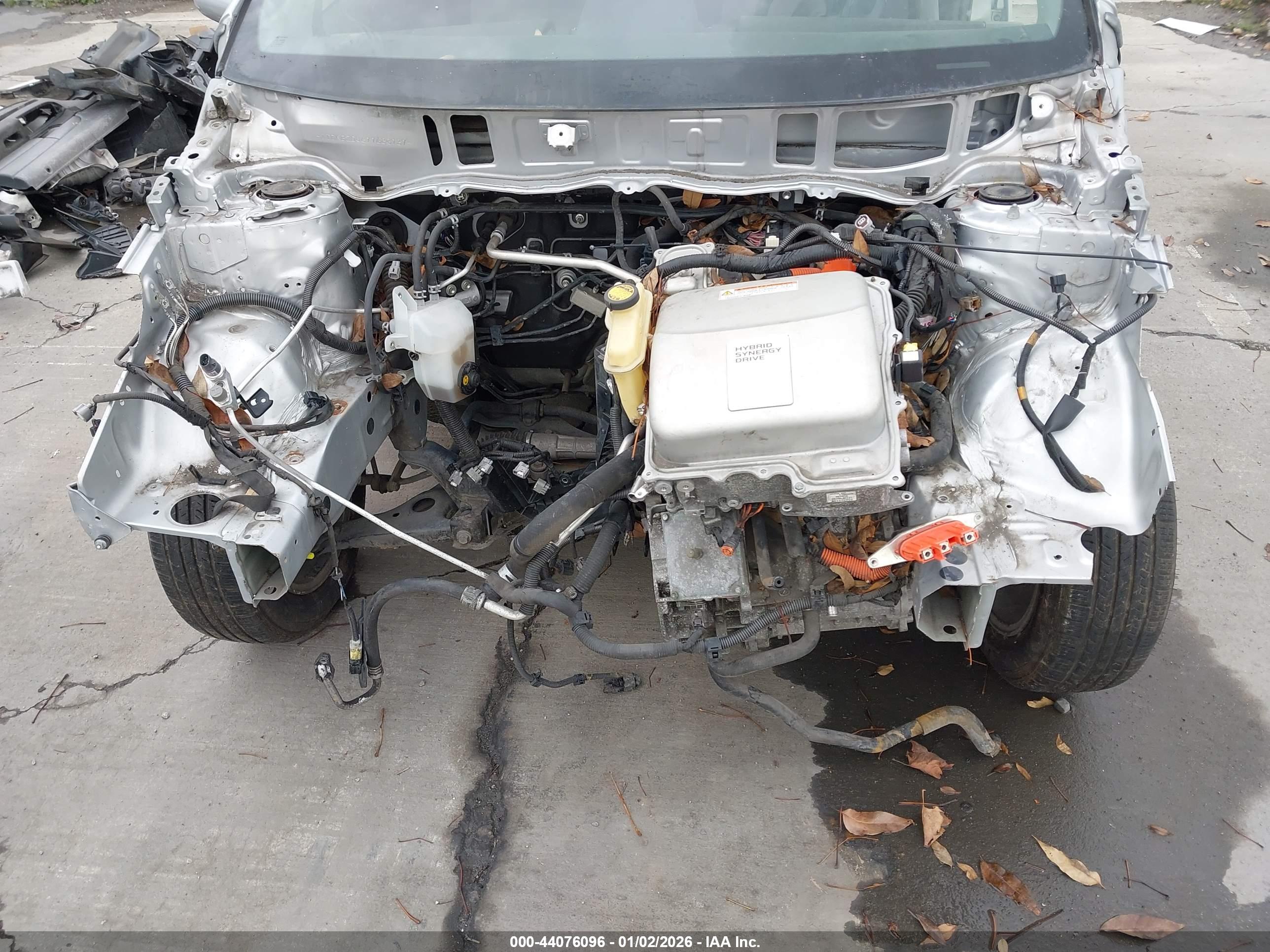 TOYOTA PRIUS image 10
