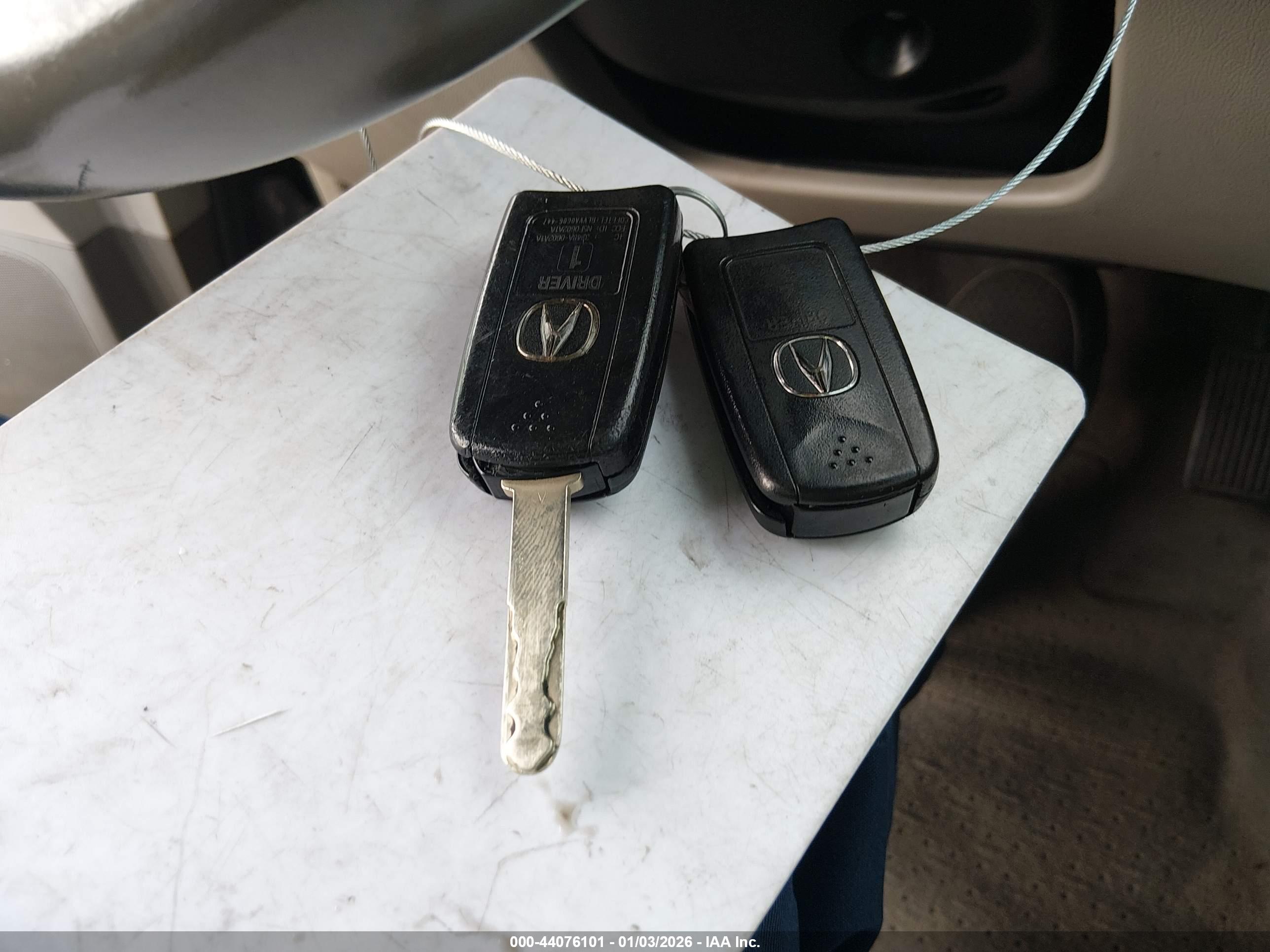 ACURA MDX image 11
