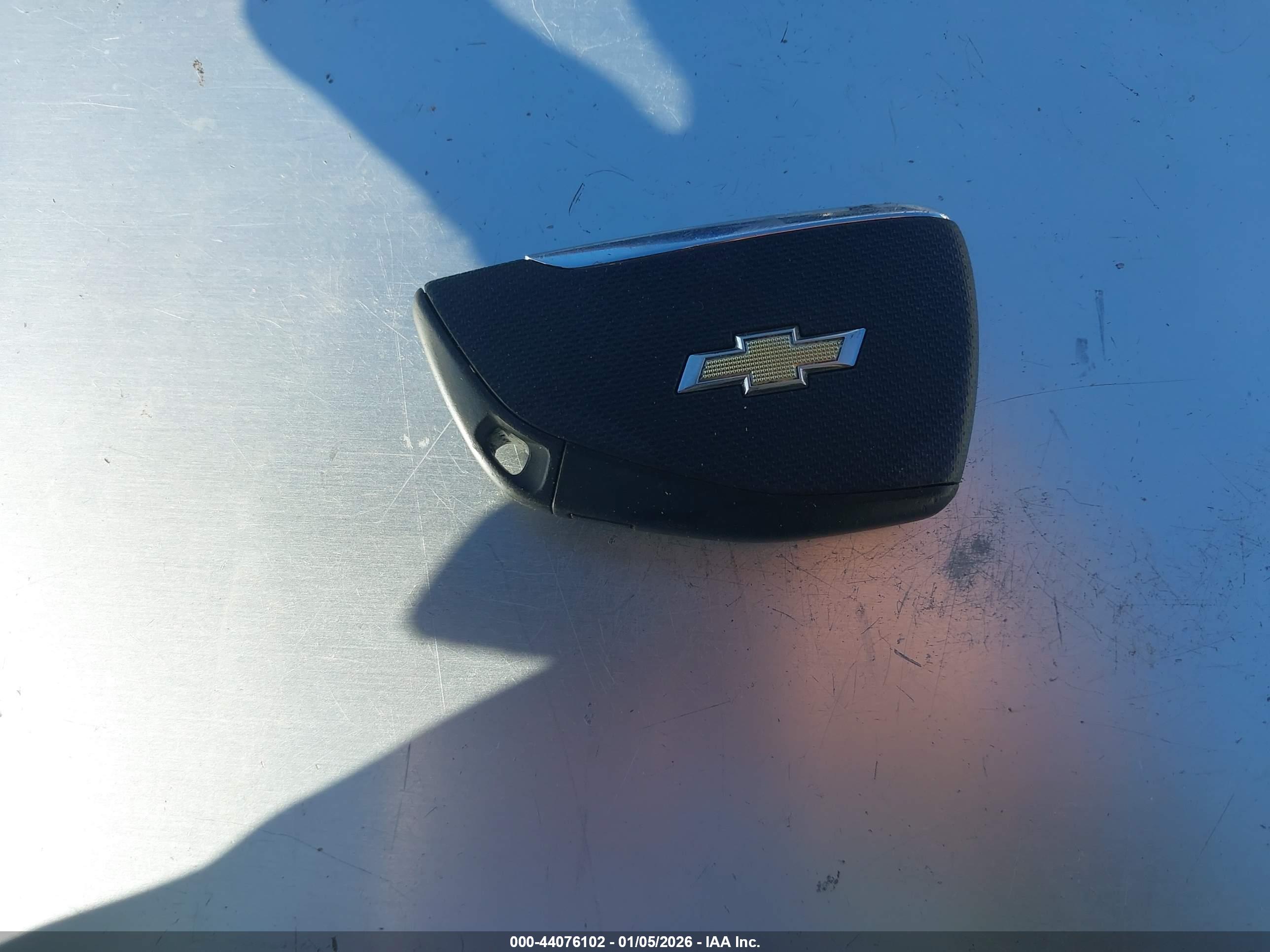 CHEVROLET SILVERADO image 11