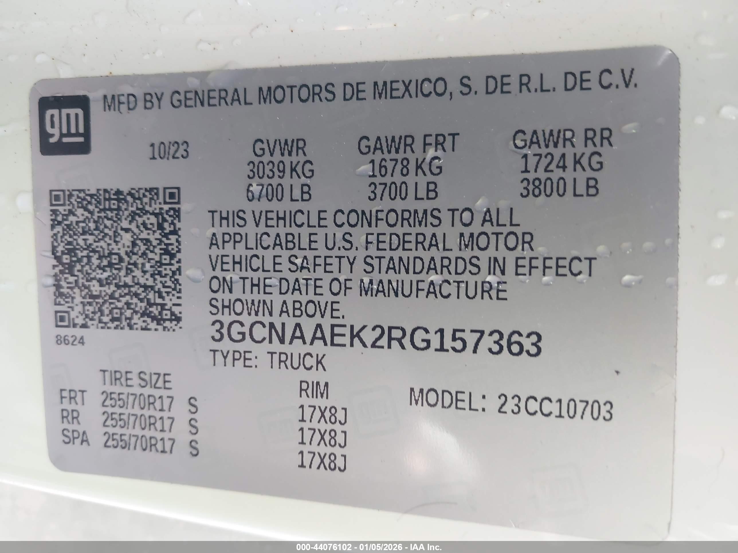 CHEVROLET SILVERADO image 9