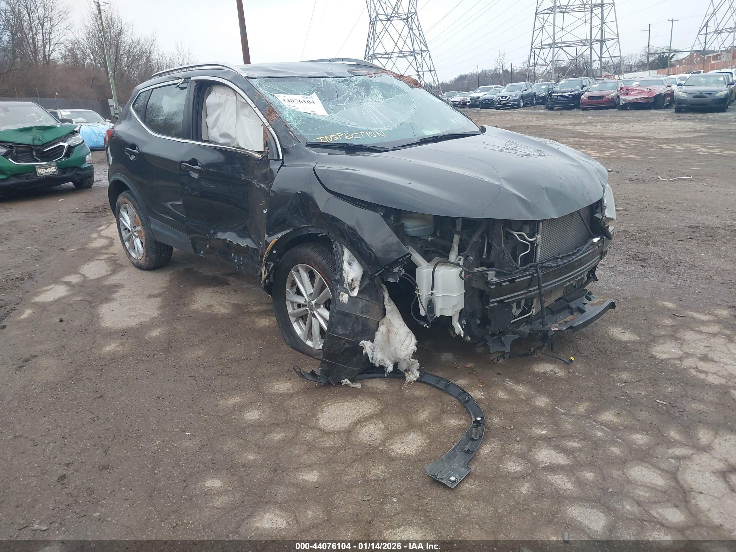 NISSAN ROGUE image 6