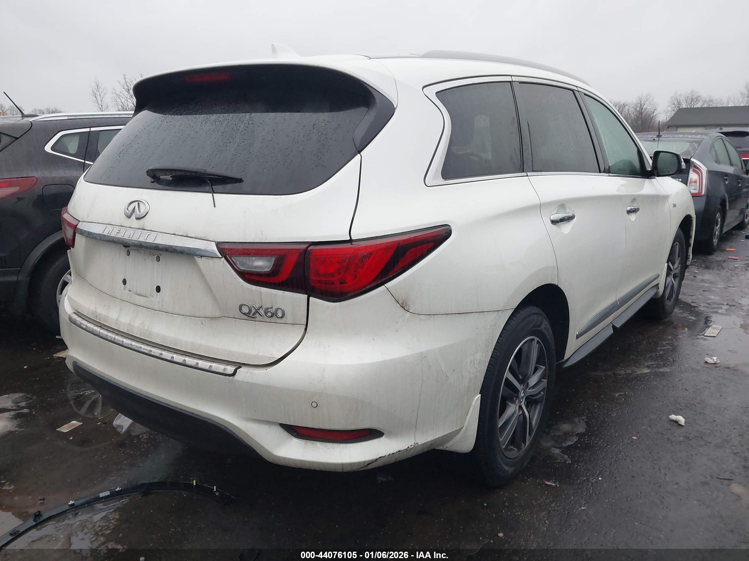 INFINITI QX60 image 4