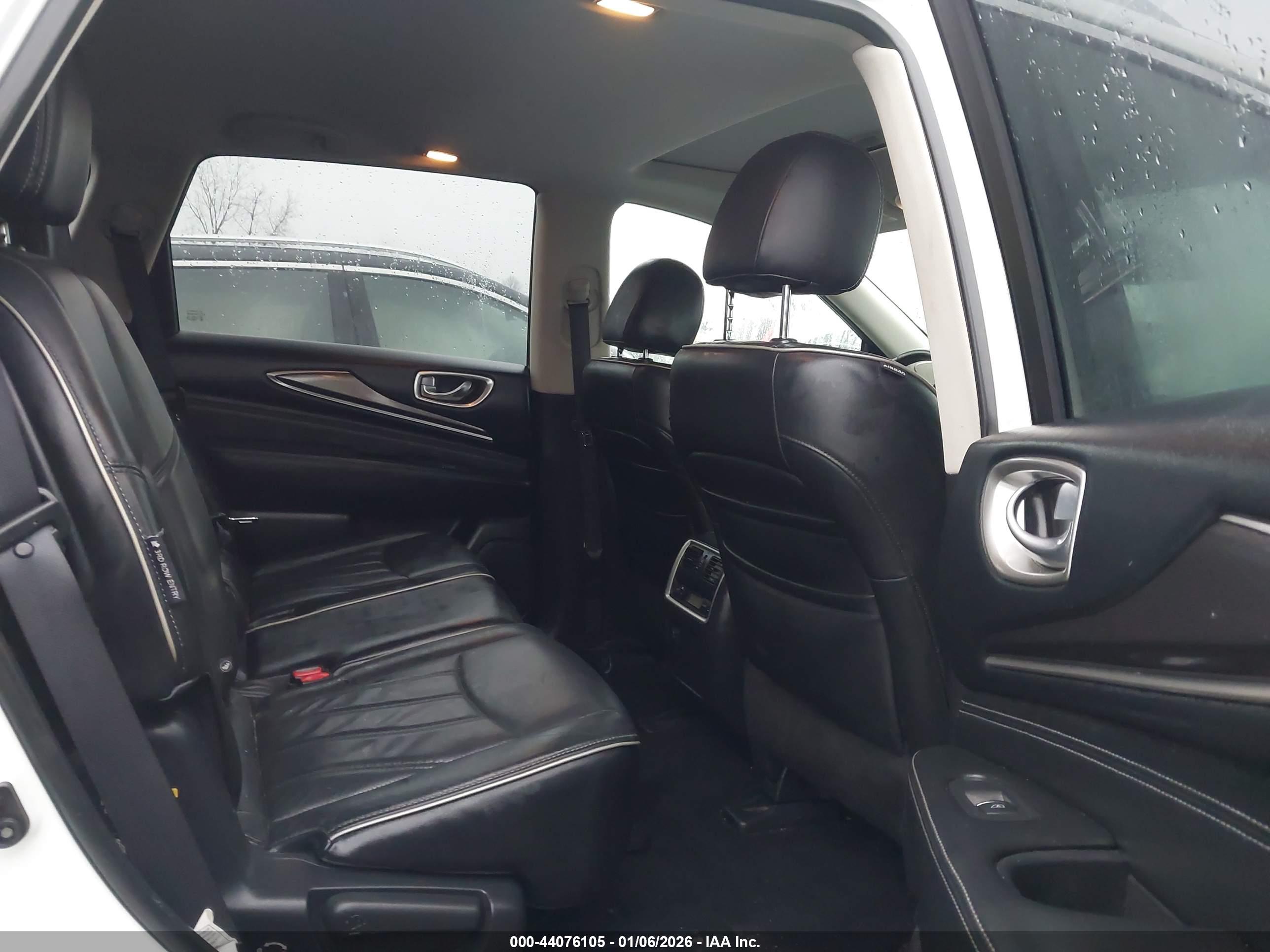 INFINITI QX60 image 8