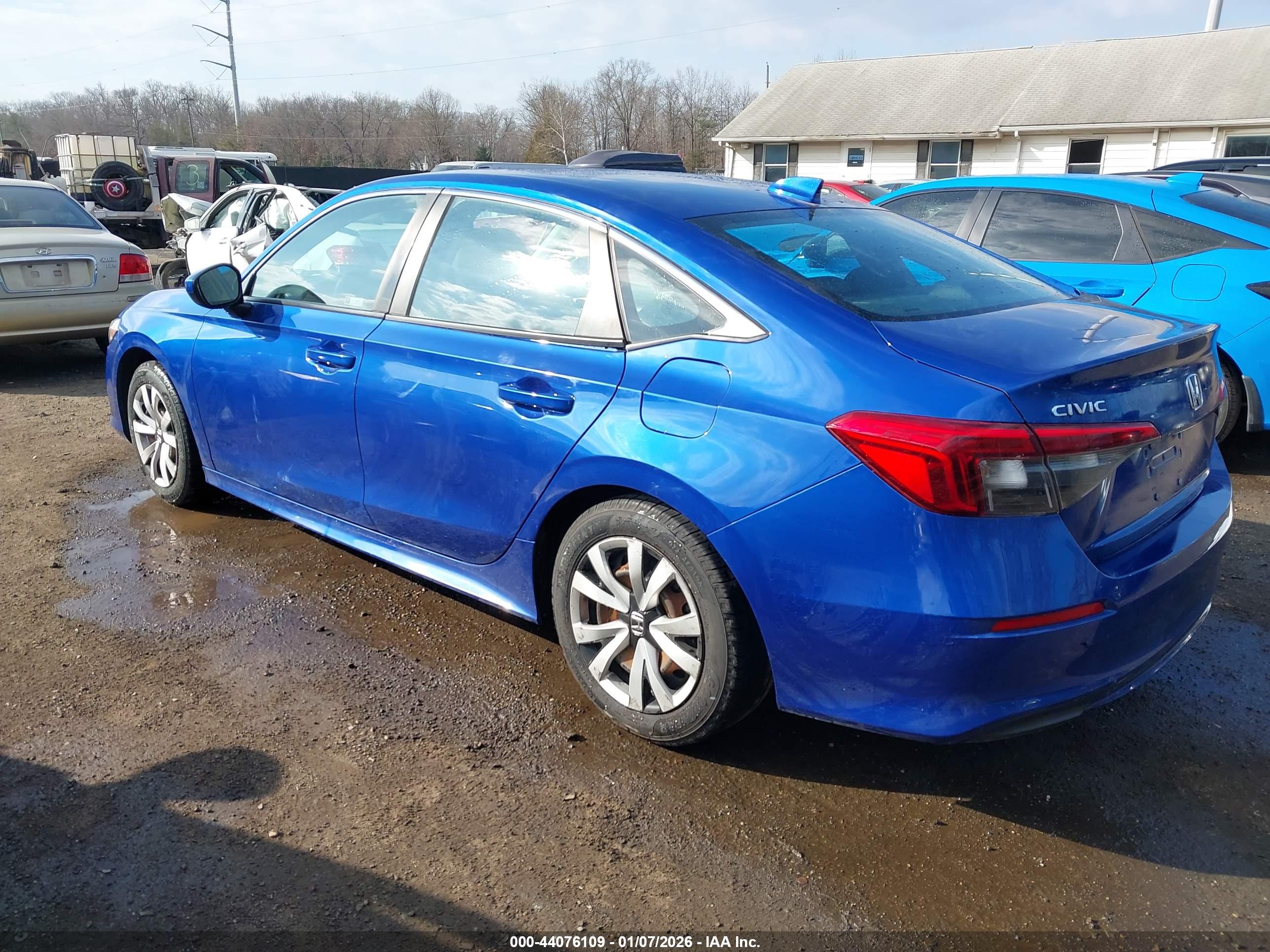 HONDA CIVIC image 3