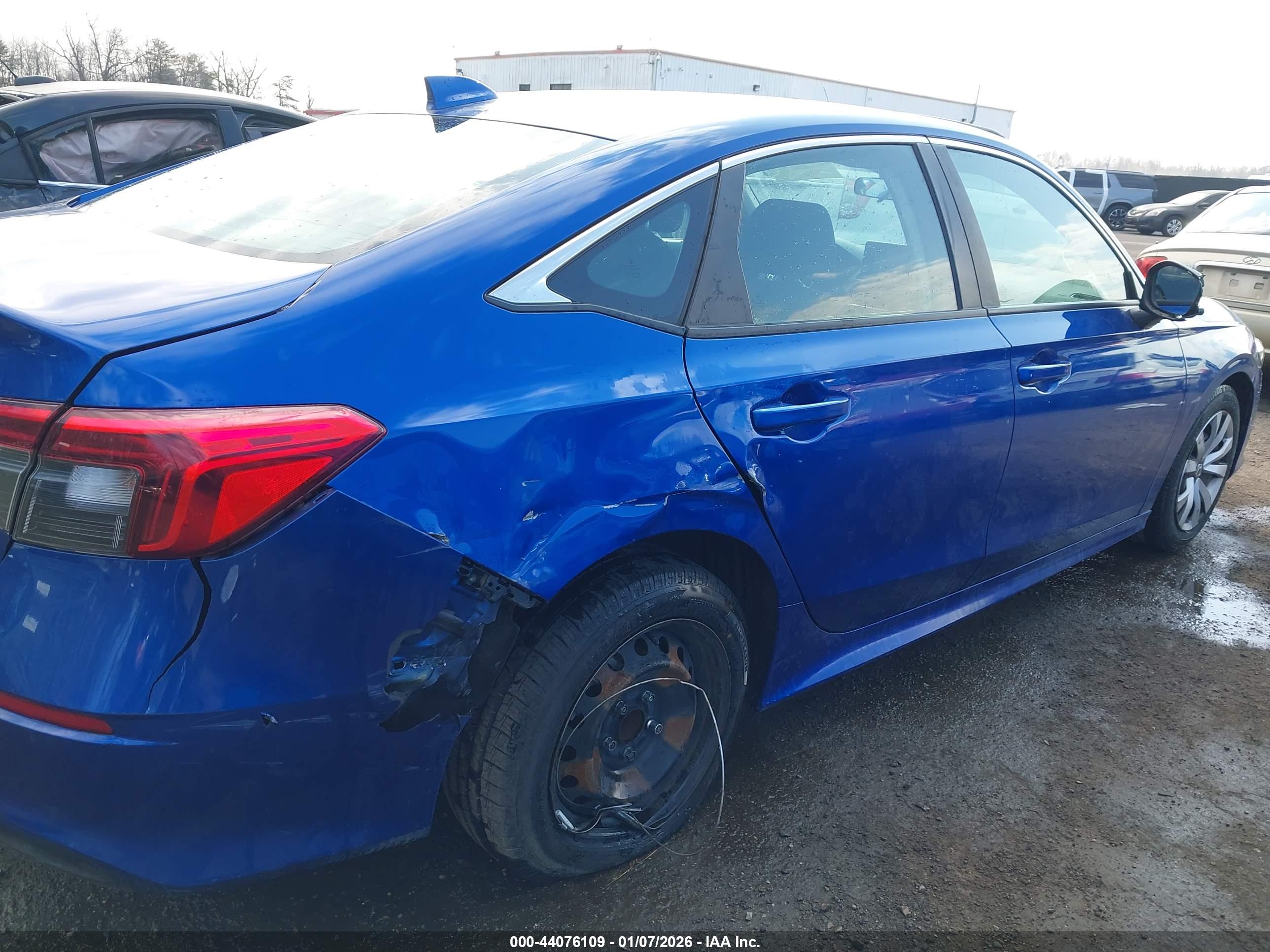 HONDA CIVIC image 6