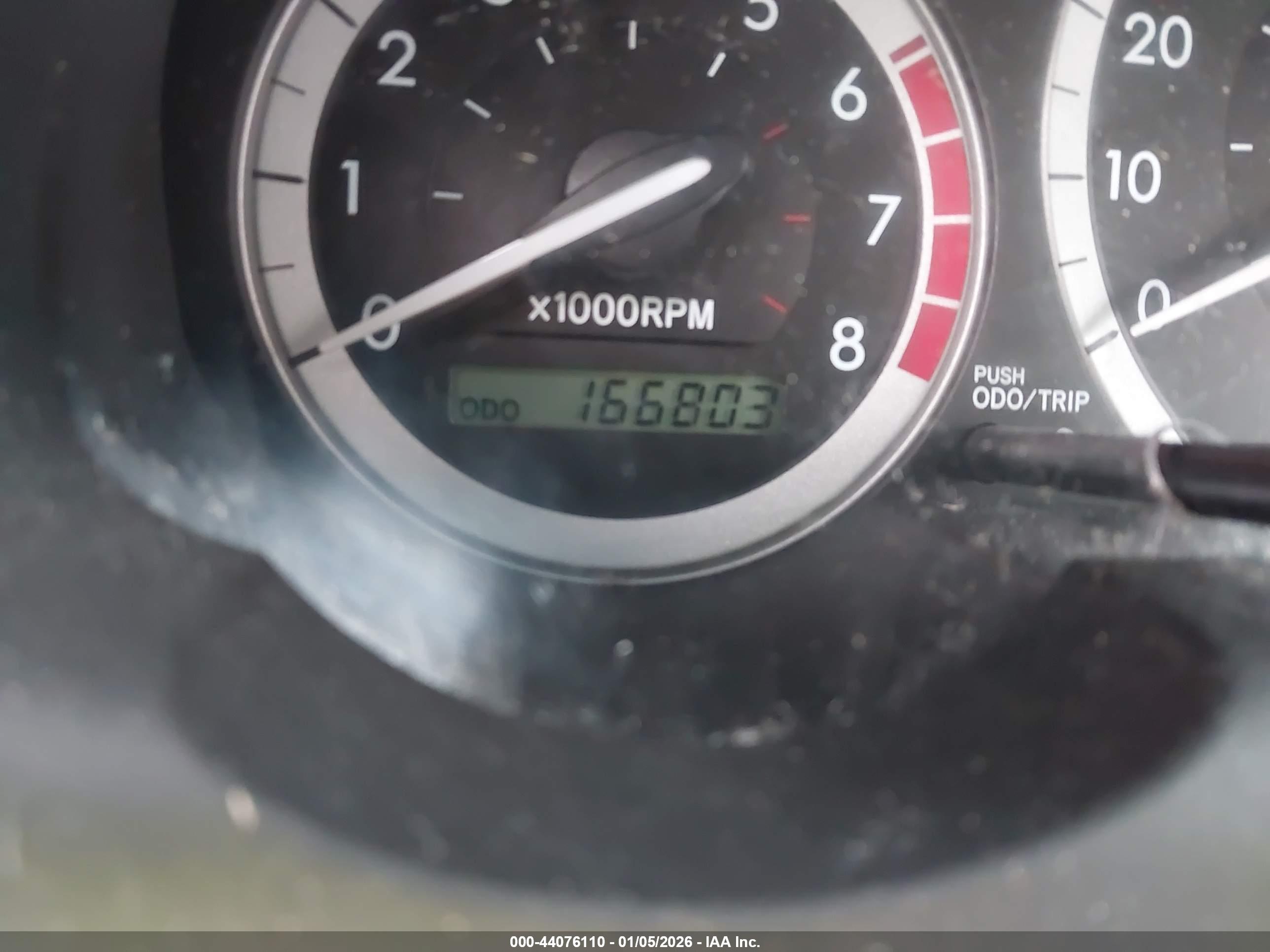 TOYOTA SIENNA image 7