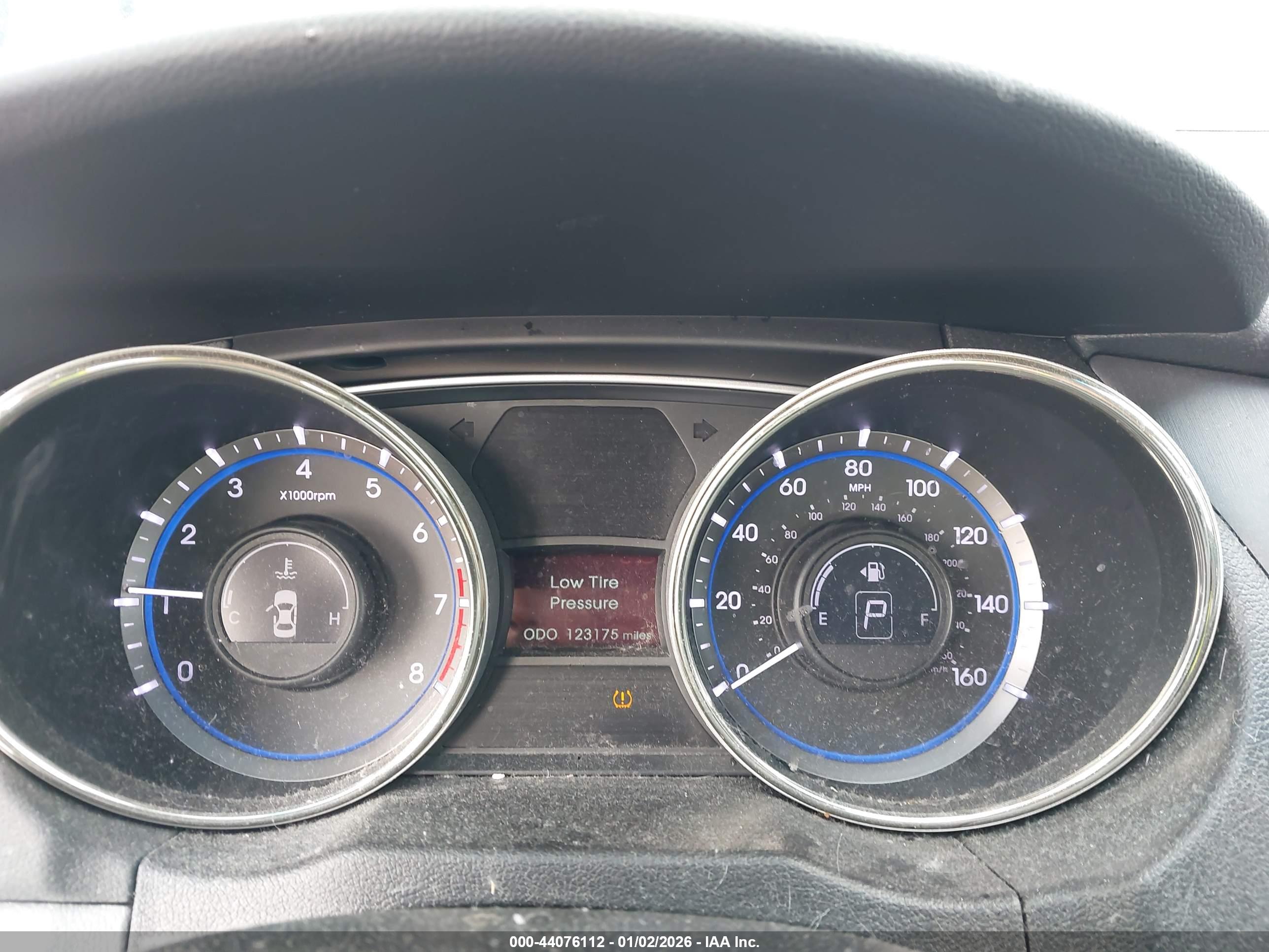 HYUNDAI SONATA image 7
