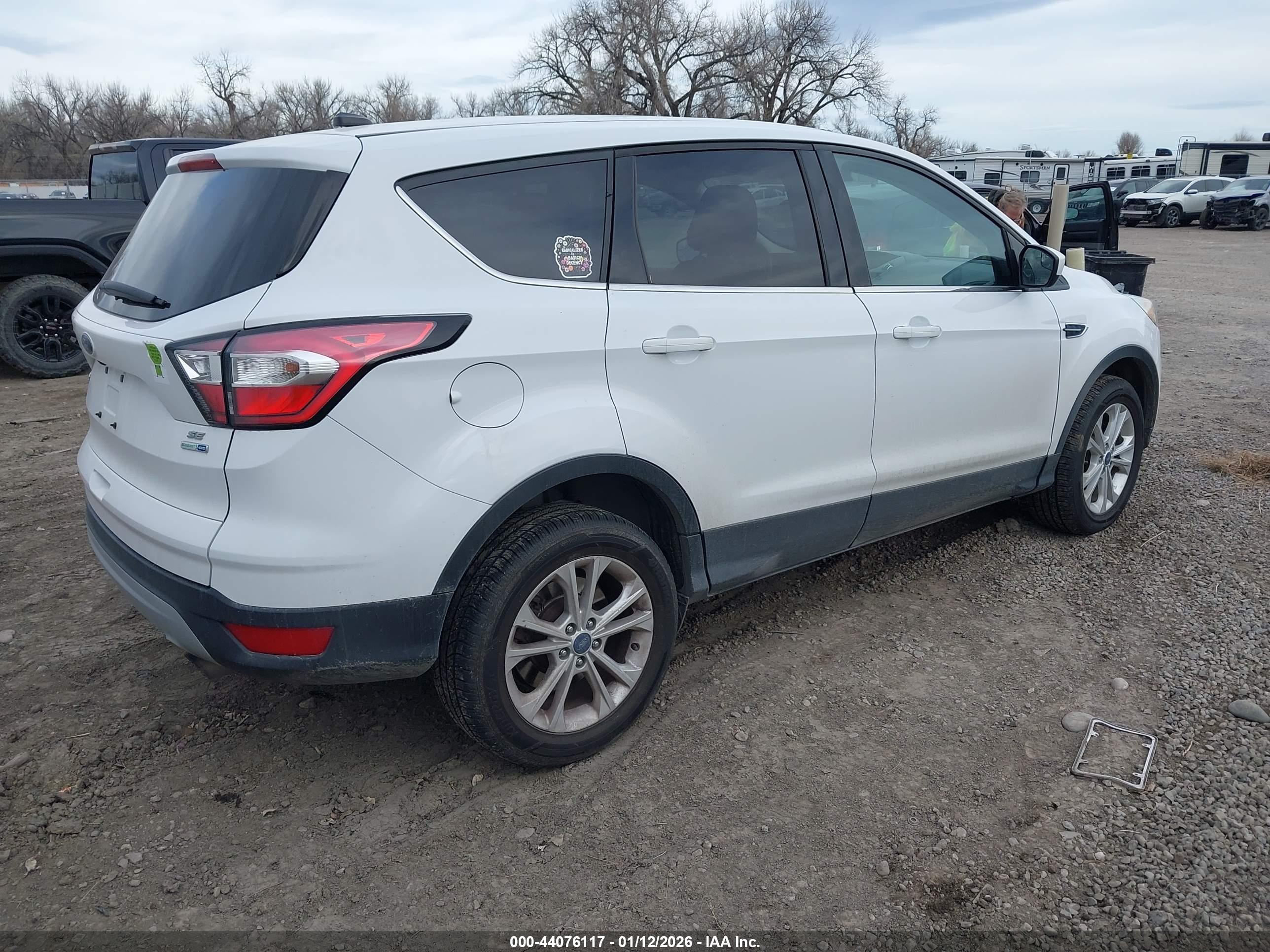 FORD ESCAPE image 4