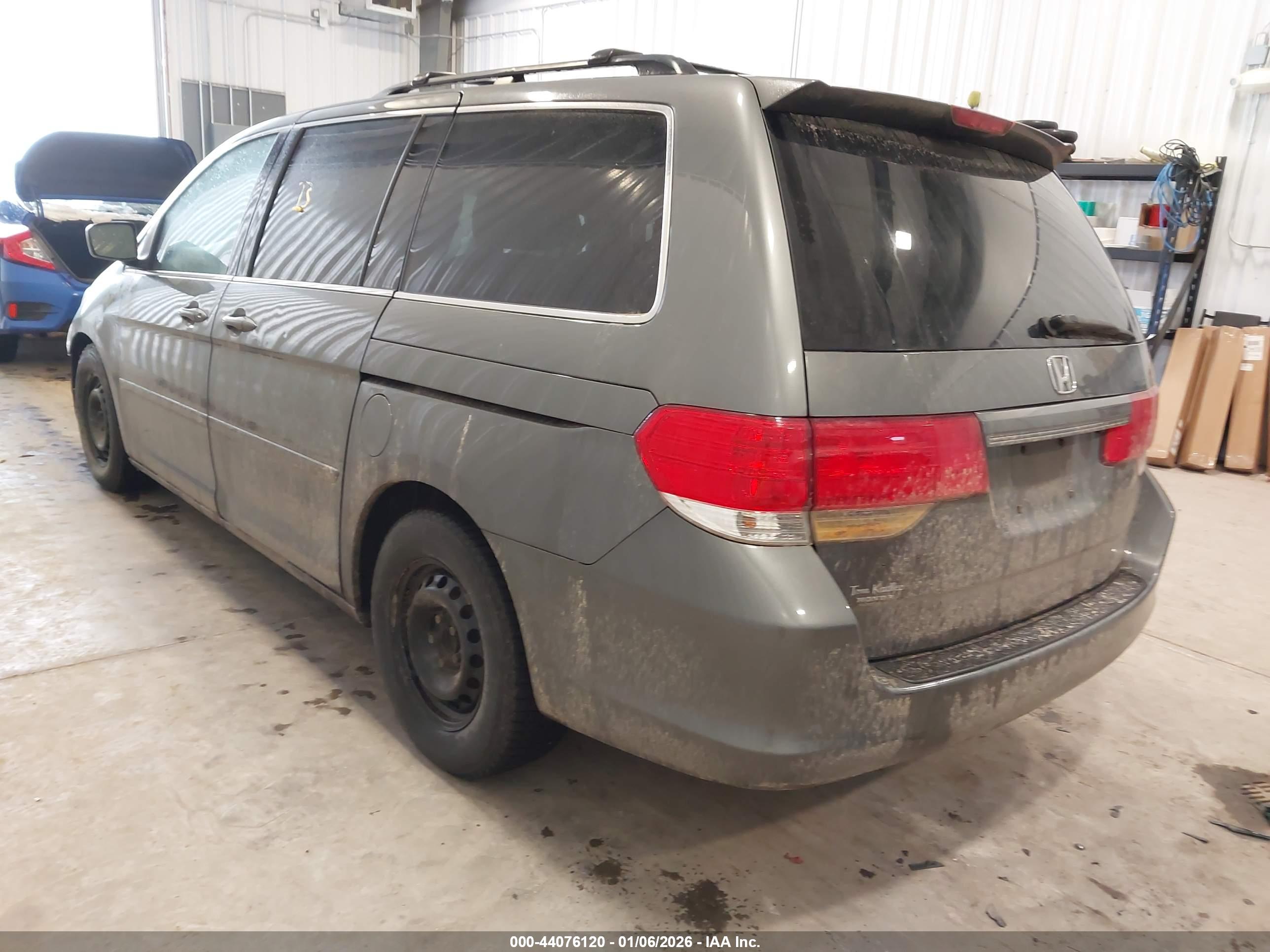 HONDA ODYSSEY image 3