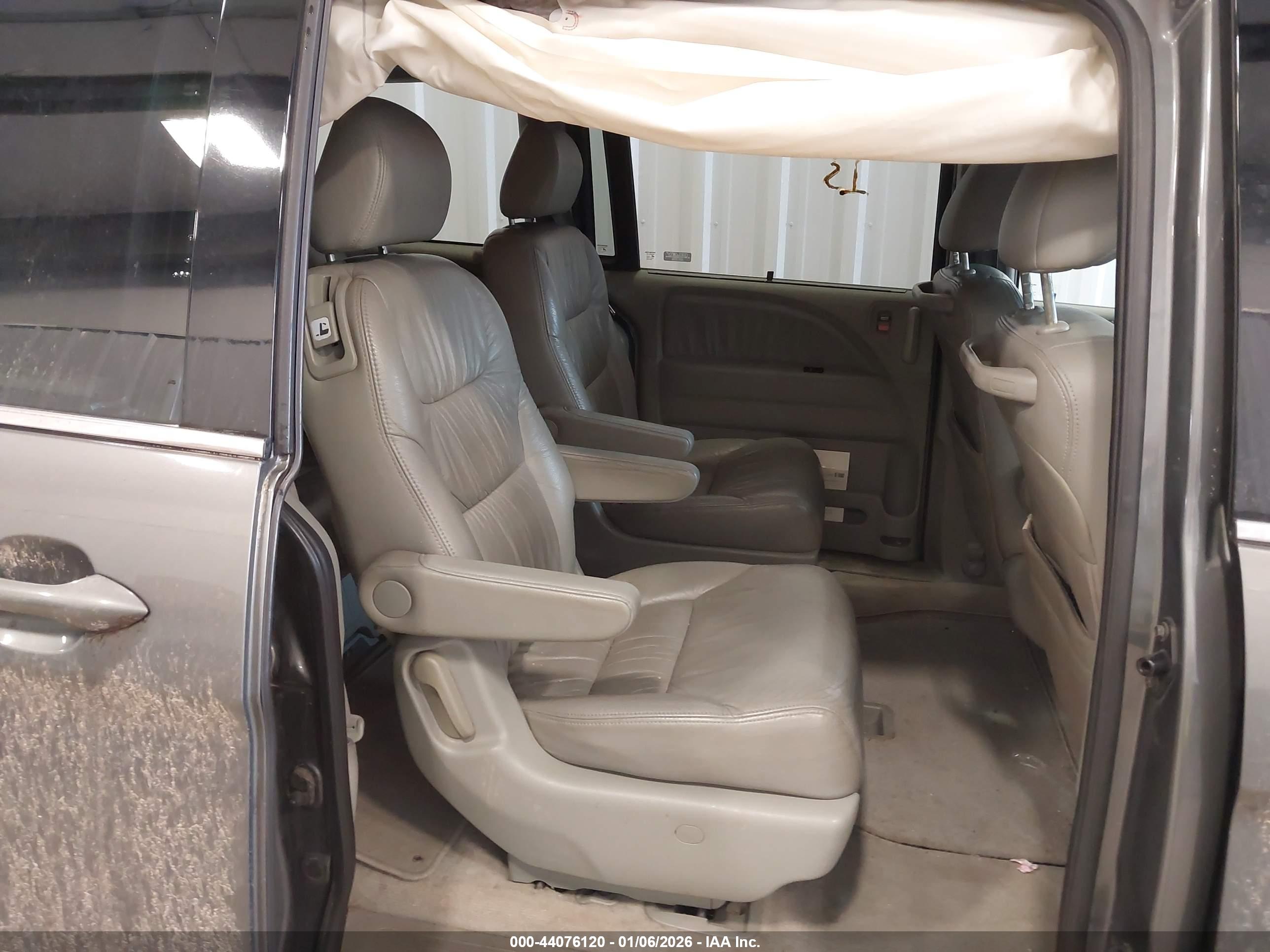 HONDA ODYSSEY image 8