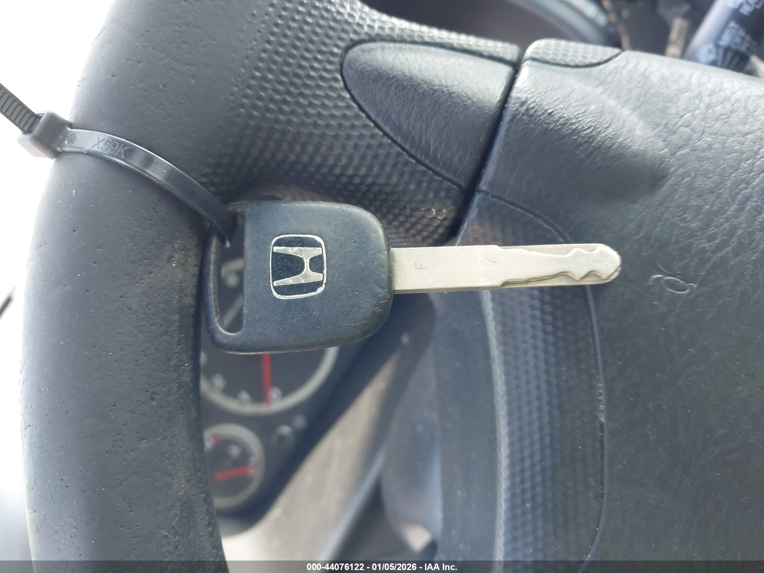 HONDA CR-V image 11
