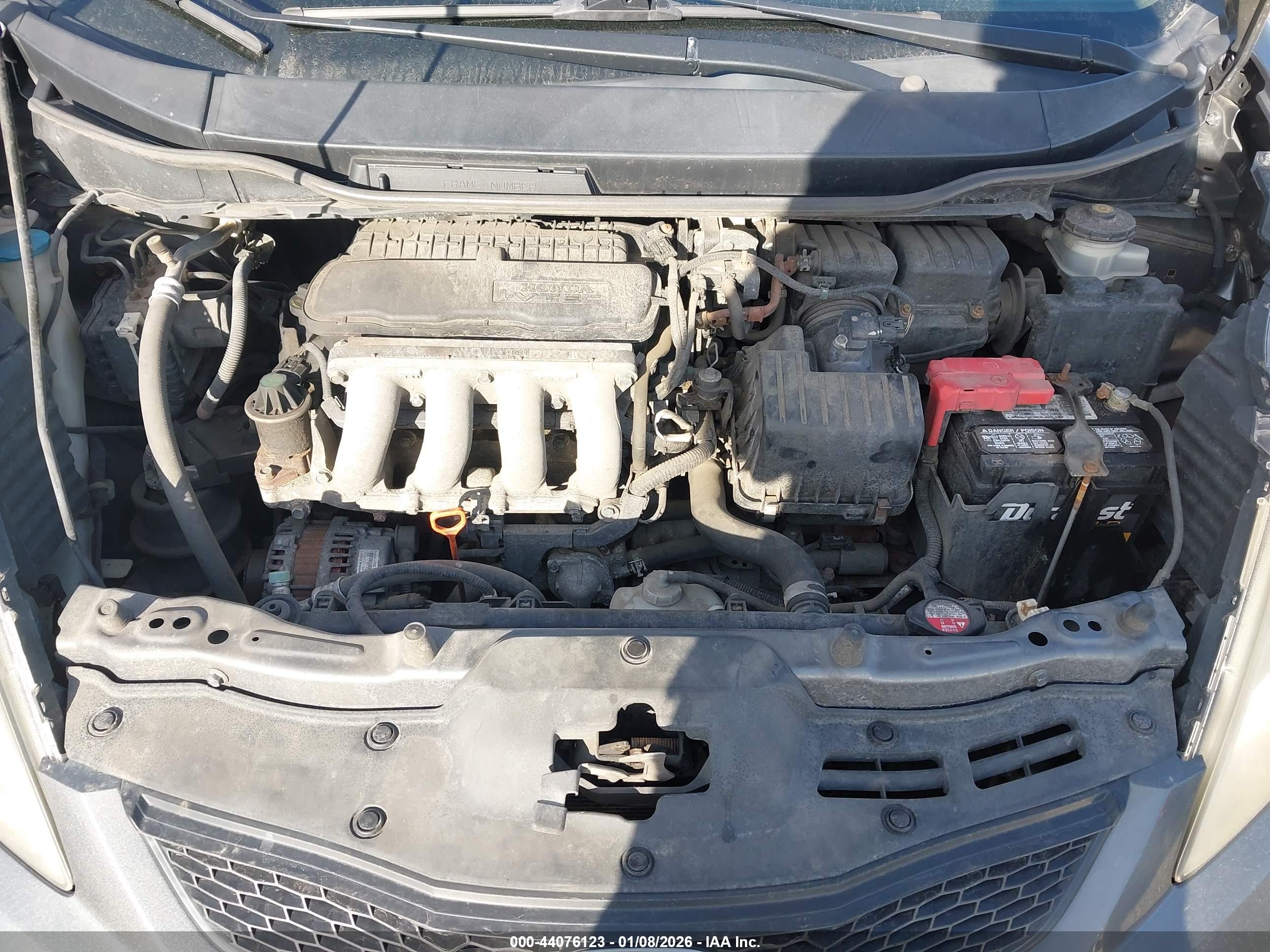 HONDA FIT image 10